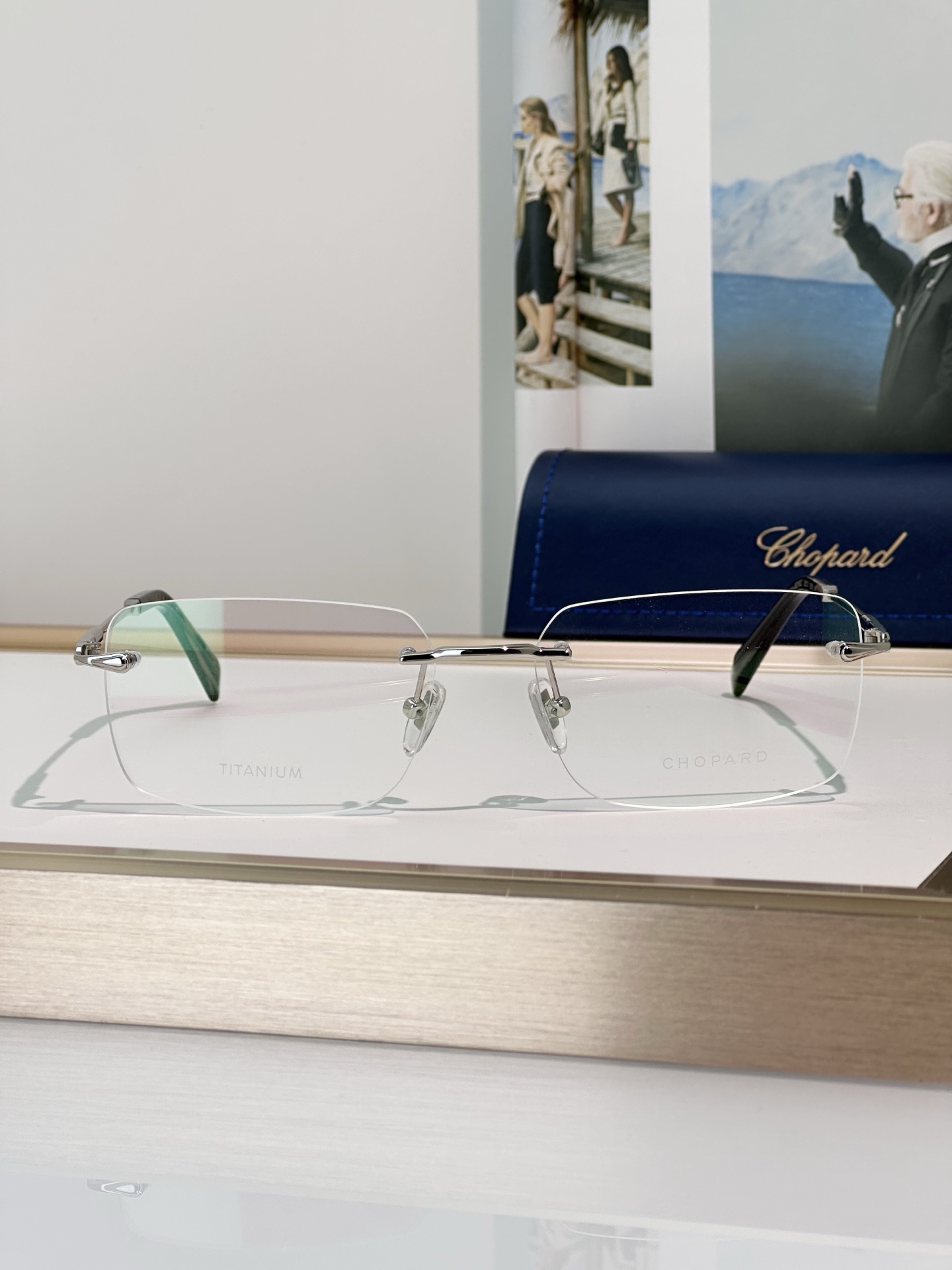 Designer Sunglasses VCHG57