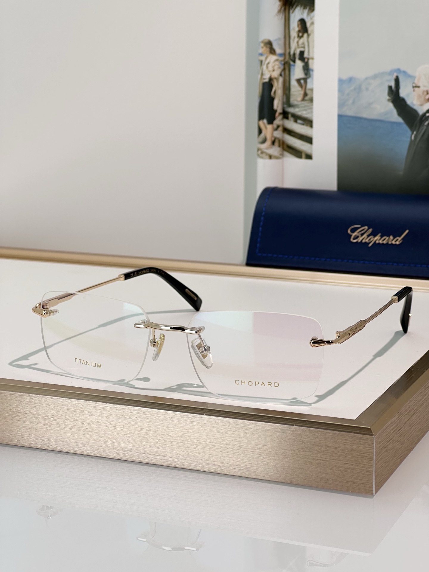 Designer Sunglasses VCHG57