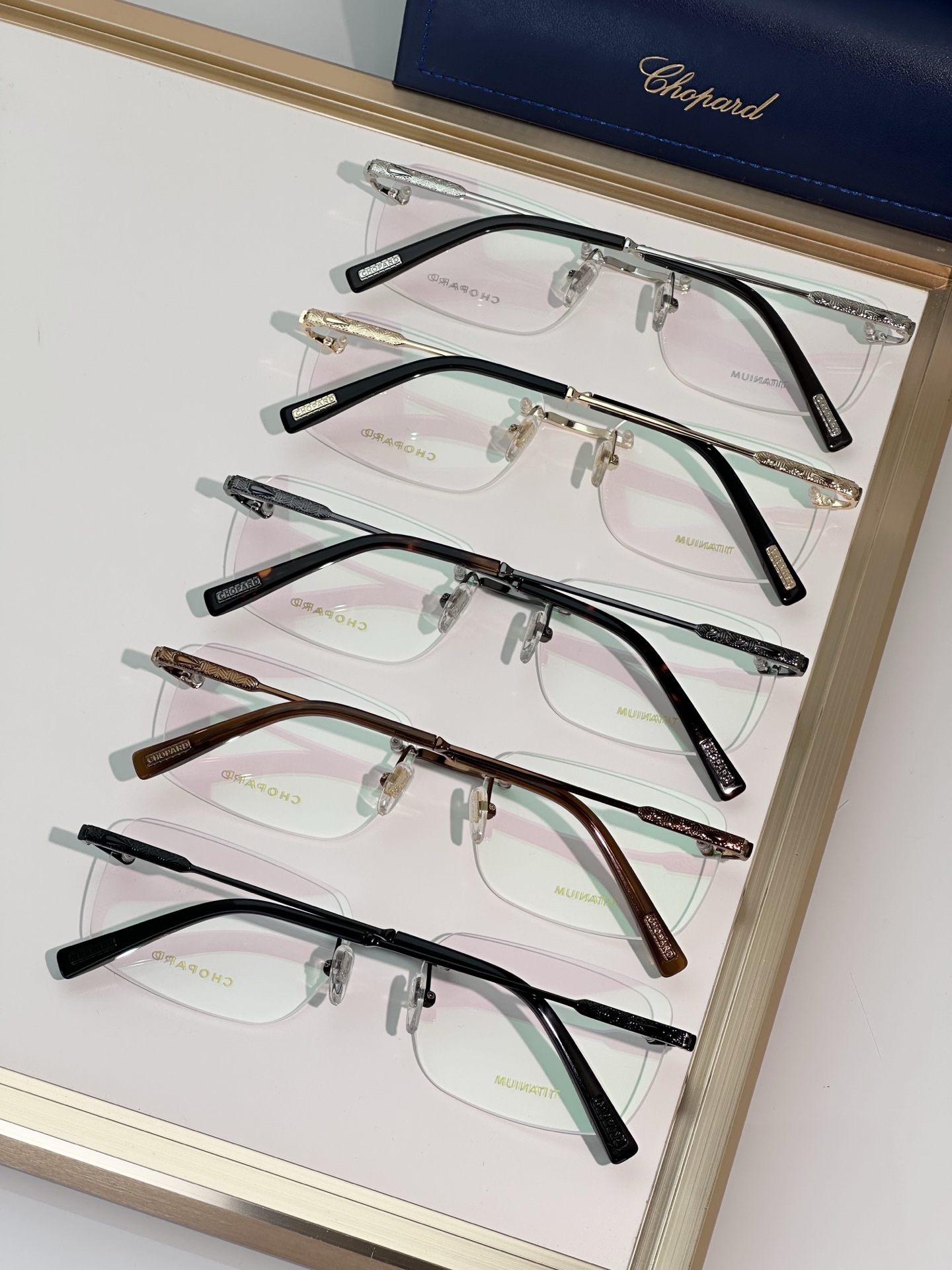 Designer Sunglasses VCHG57