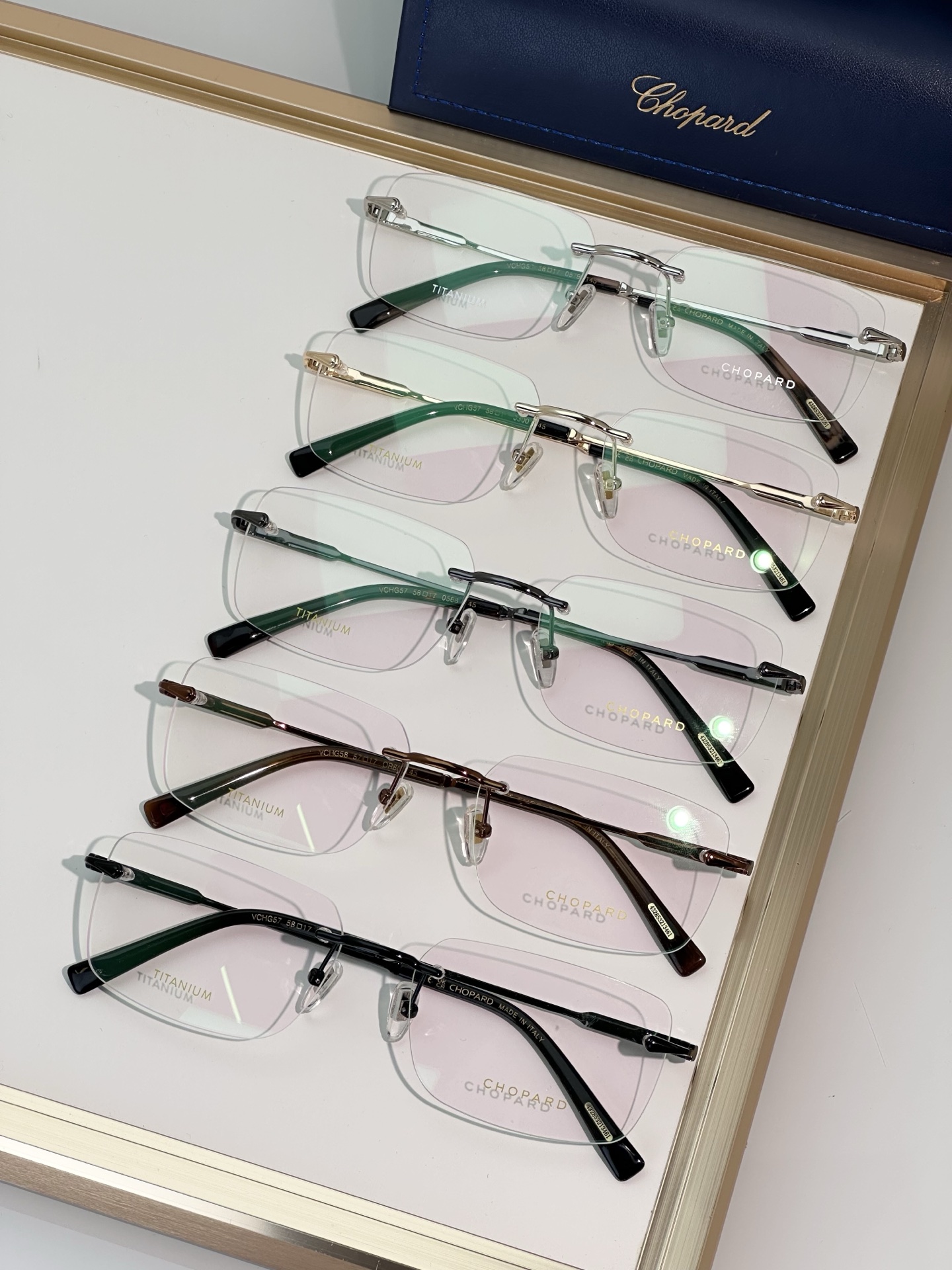 Designer Sunglasses VCHG57