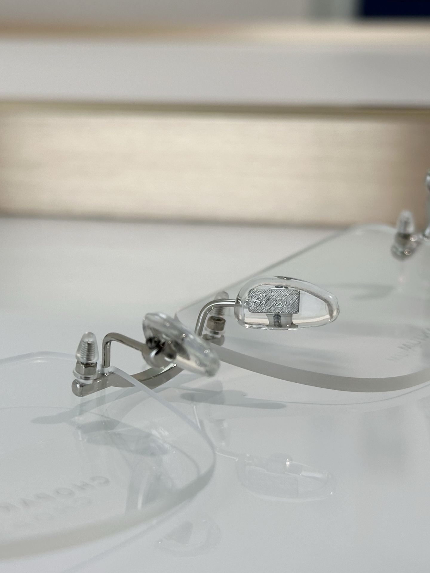Designer Sunglasses VCHG57