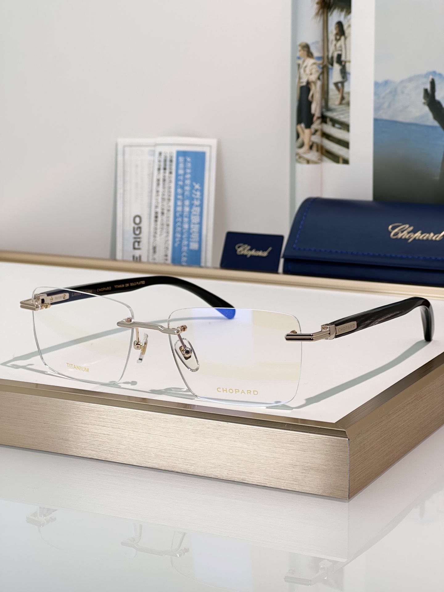 Designer Sunglasses VCHL103J