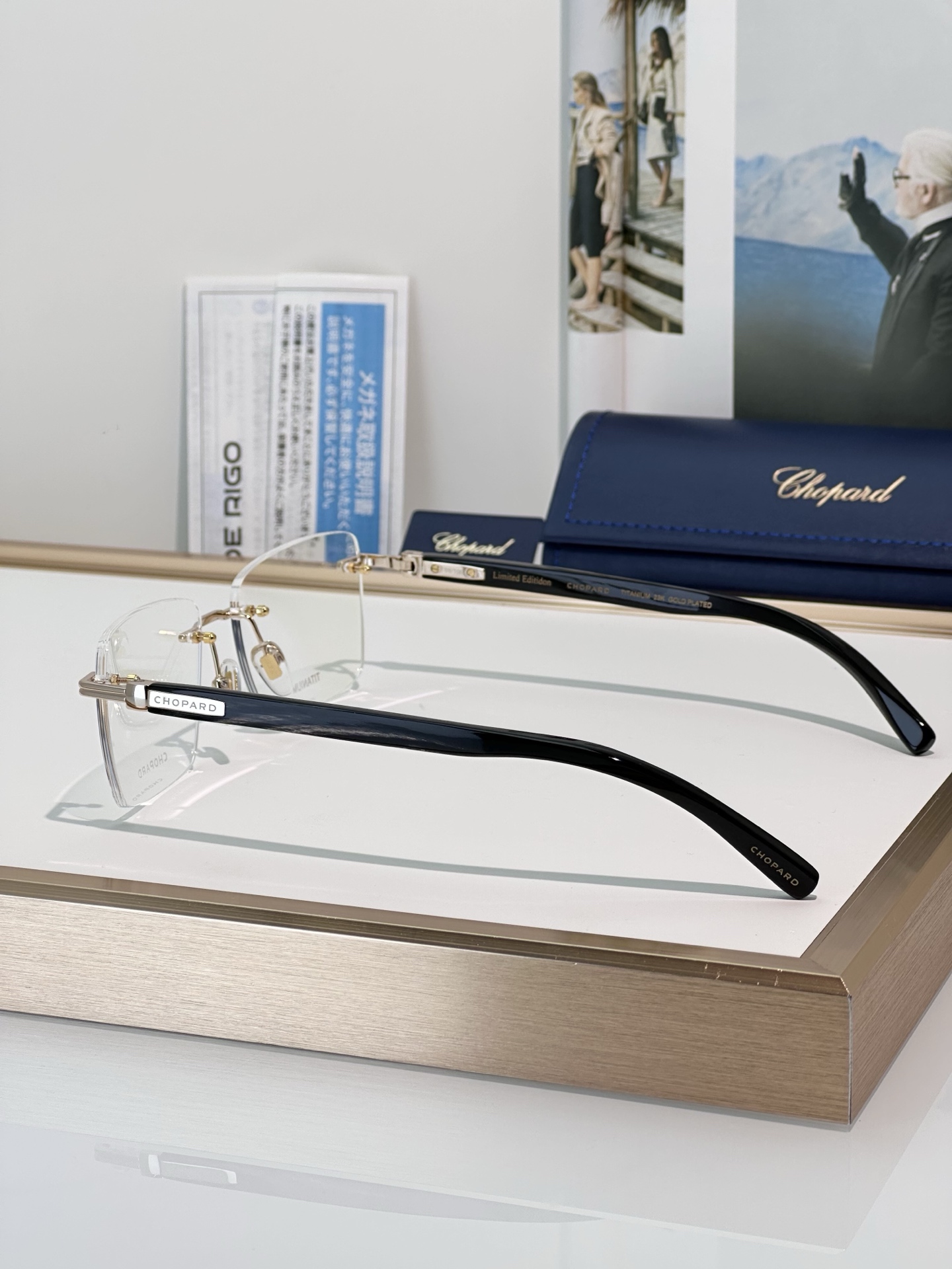 Designer Sunglasses VCHL103J