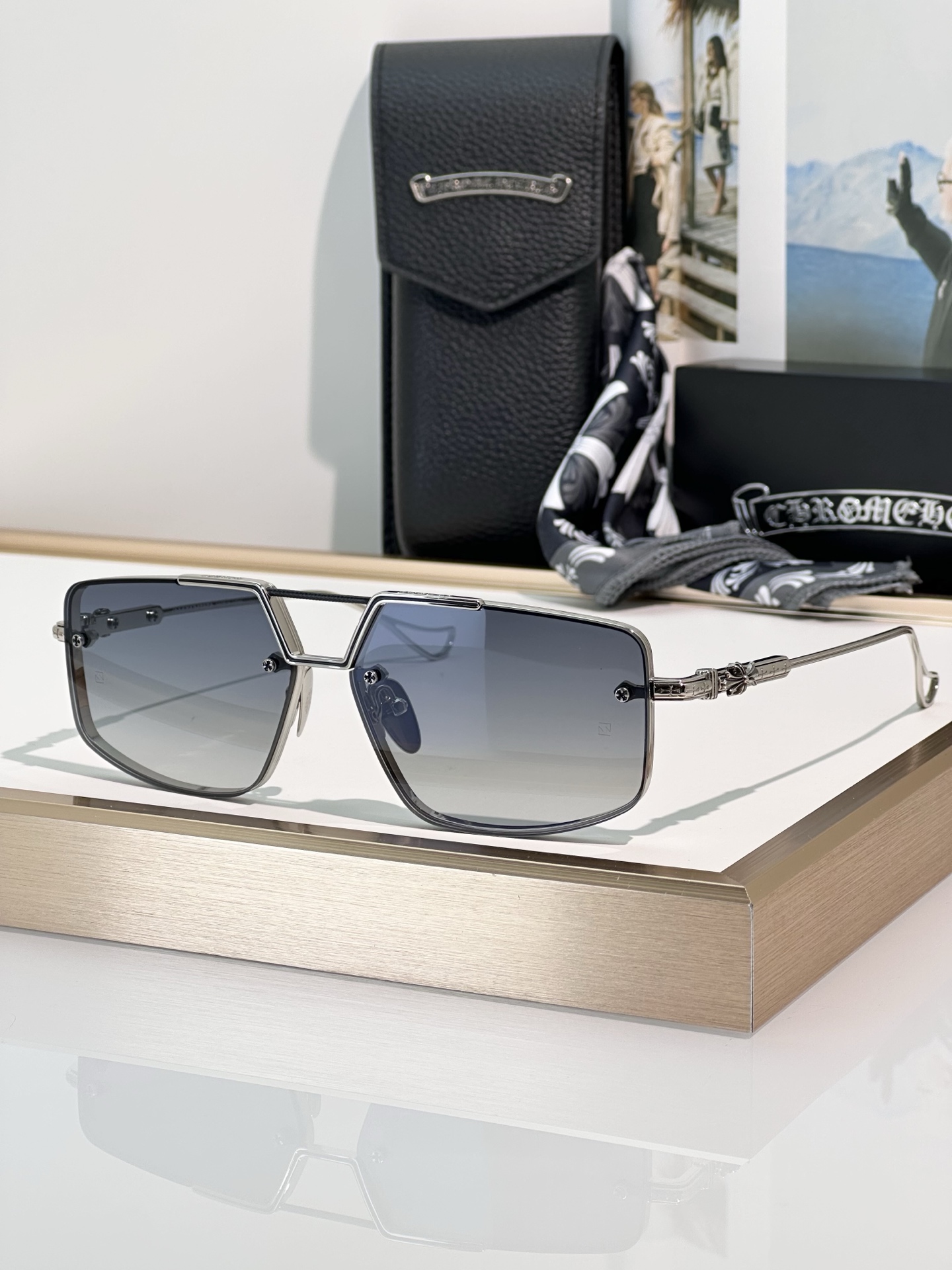 Chrome Hearts LOVEROD Sunglasses - Gold Frame, Gradient Lenses, Luxury Eyewear 3 i1748768078705 5781 0 2