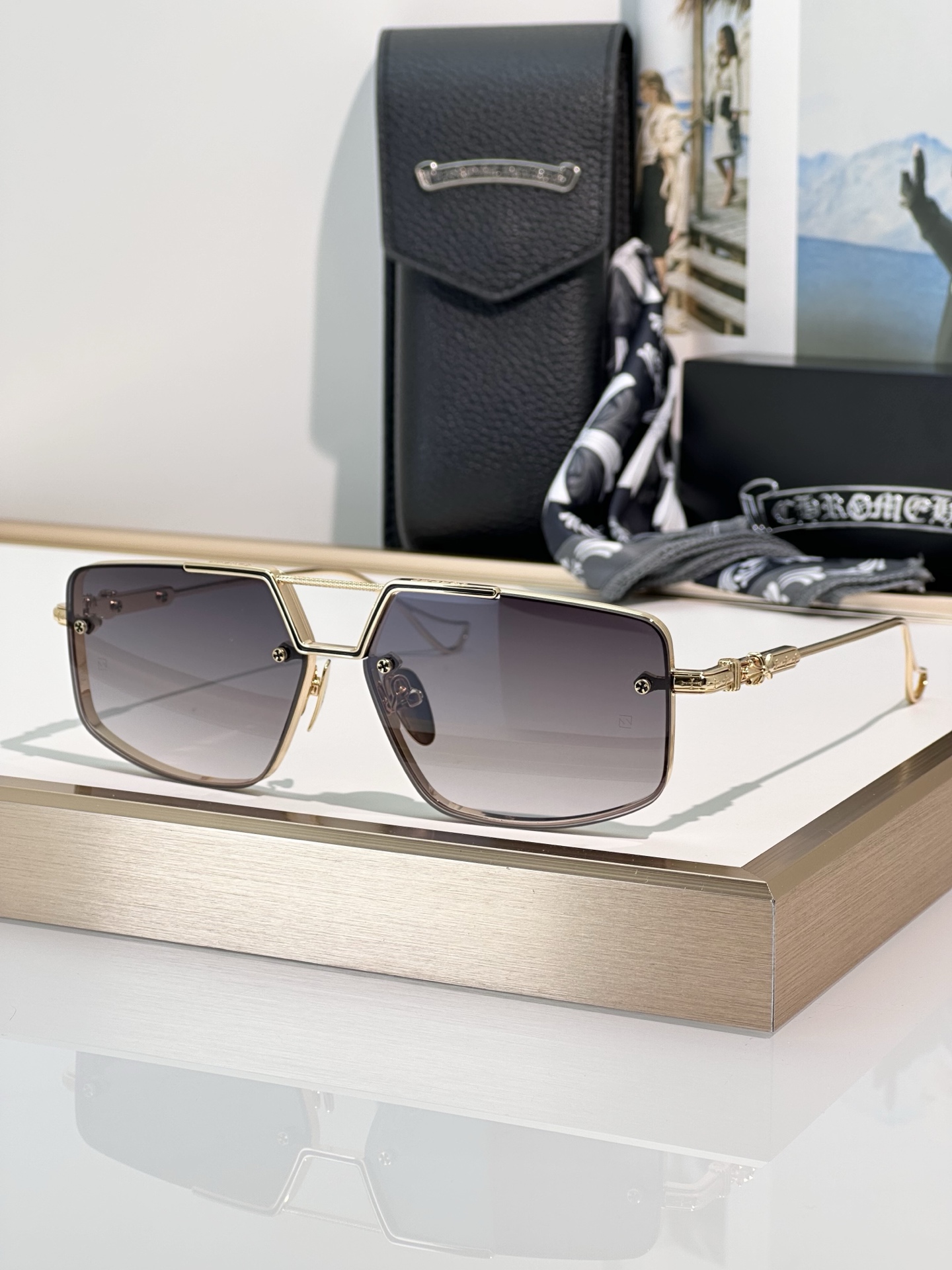 Chrome Hearts LOVEROD Sunglasses - Gold Frame, Gradient Lenses, Luxury Eyewear 1 i1748768080353 2689 0 0