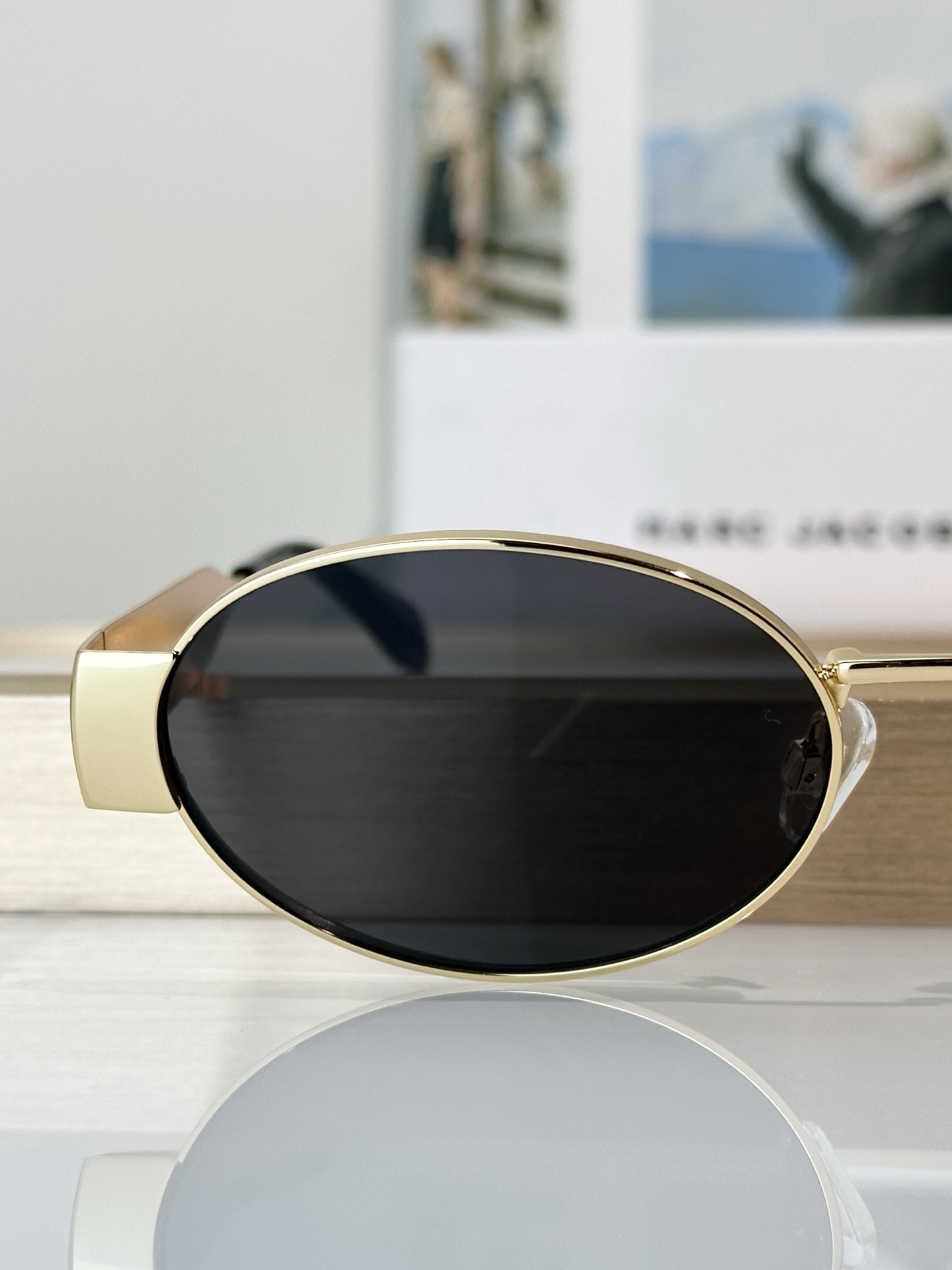 Marc Jacobs MARC 806/S Gold Oval Sunglasses for Women - Stylish Shades 6 i1749187443964 3309 0 4