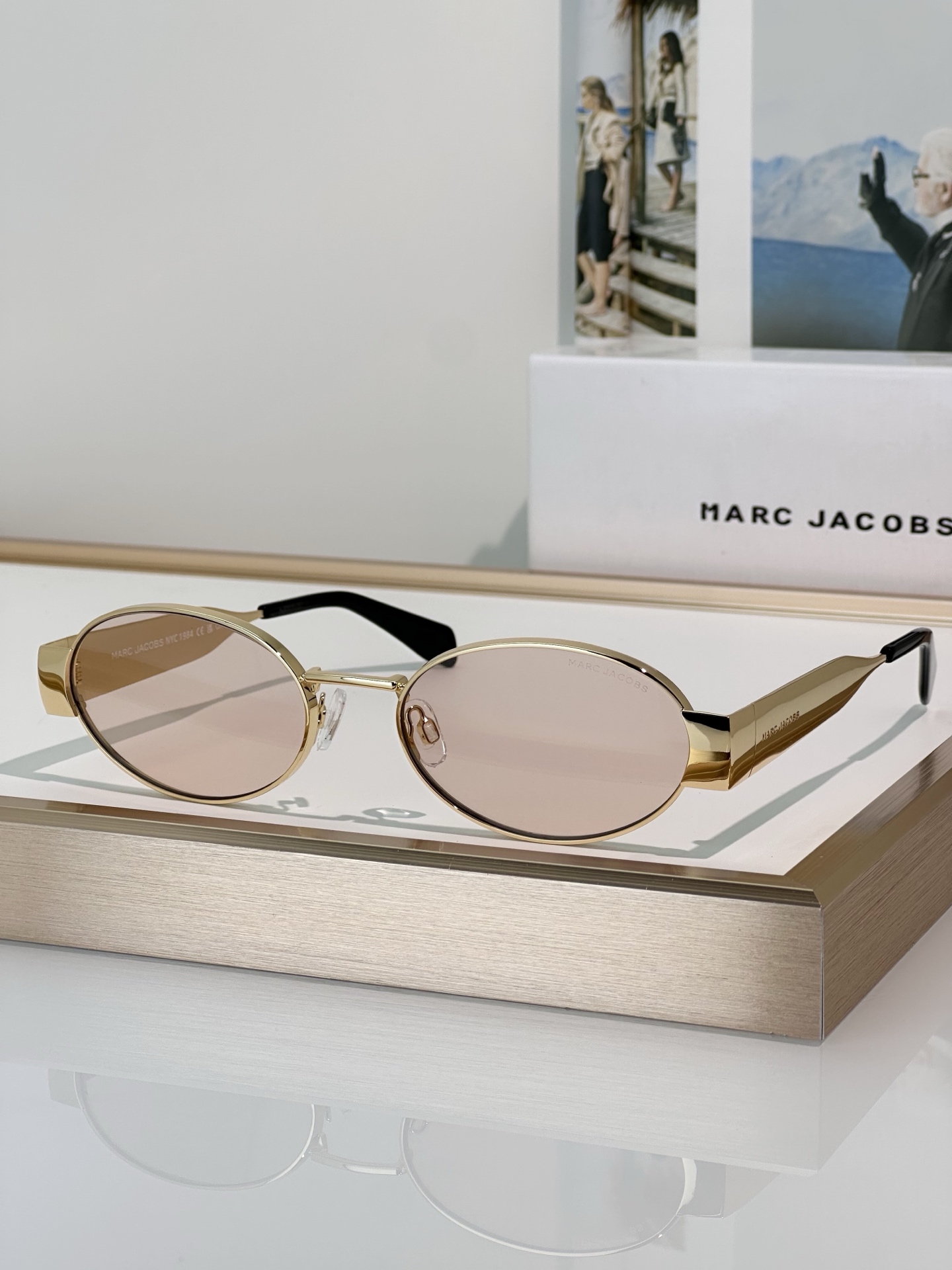 Marc Jacobs MARC806/S Gold-Tone Oval Sunglasses with Black Lenses, 58mm 5 i1749187470288 5295 0 3