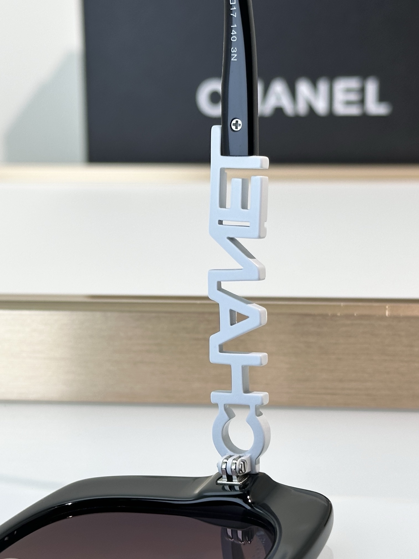 Chanel Sunglasses 5422-B-A
