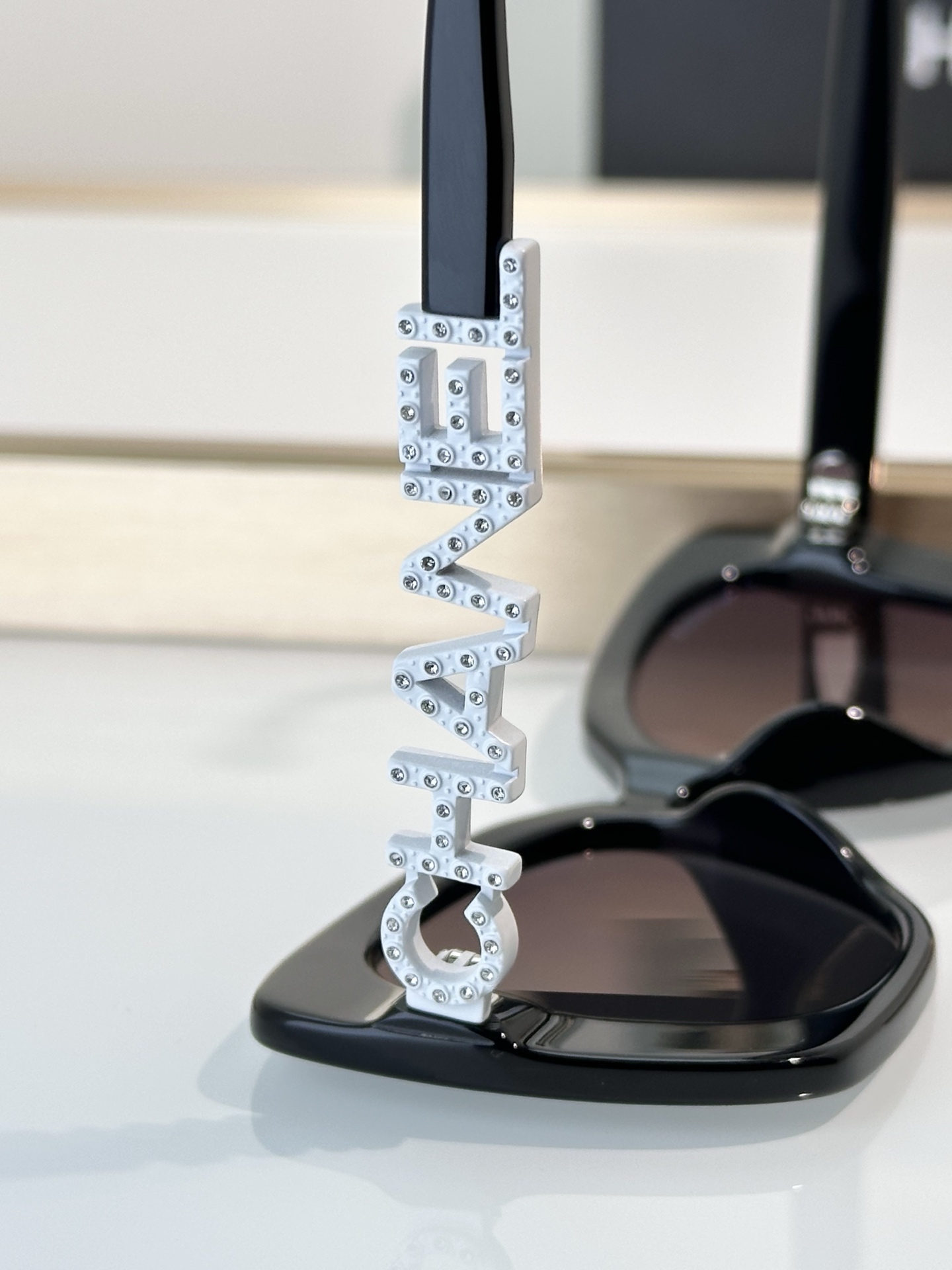 Chanel Sunglasses 5422-B-A