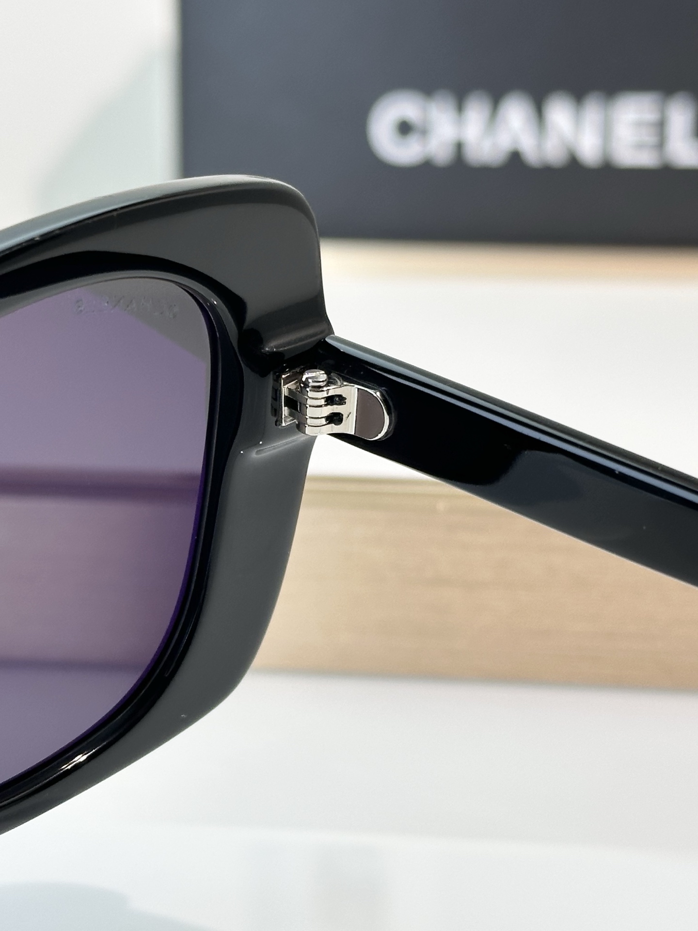 Chanel Sunglasses 5422-B-A