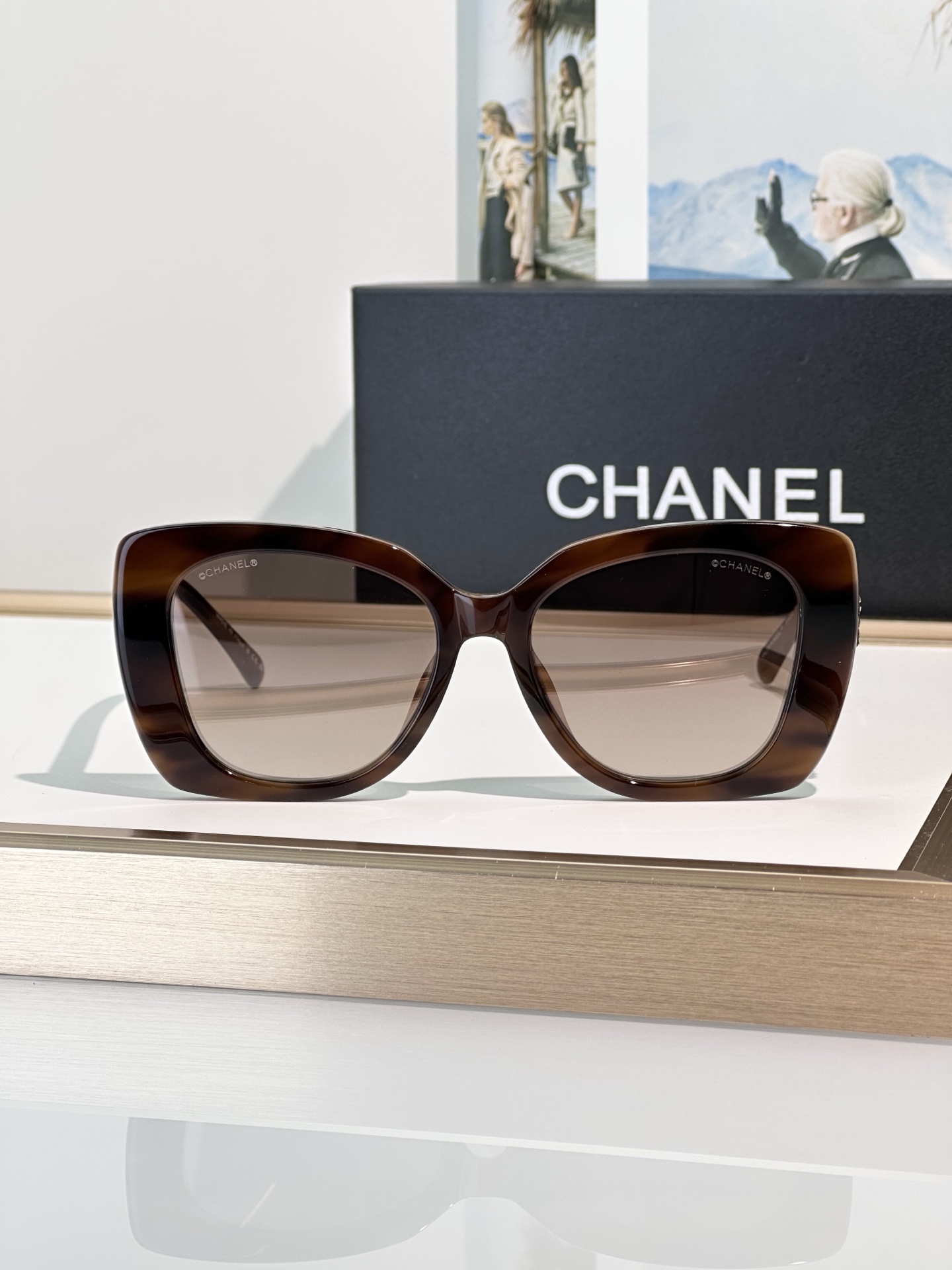 Chanel Sunglasses 5422-B-A