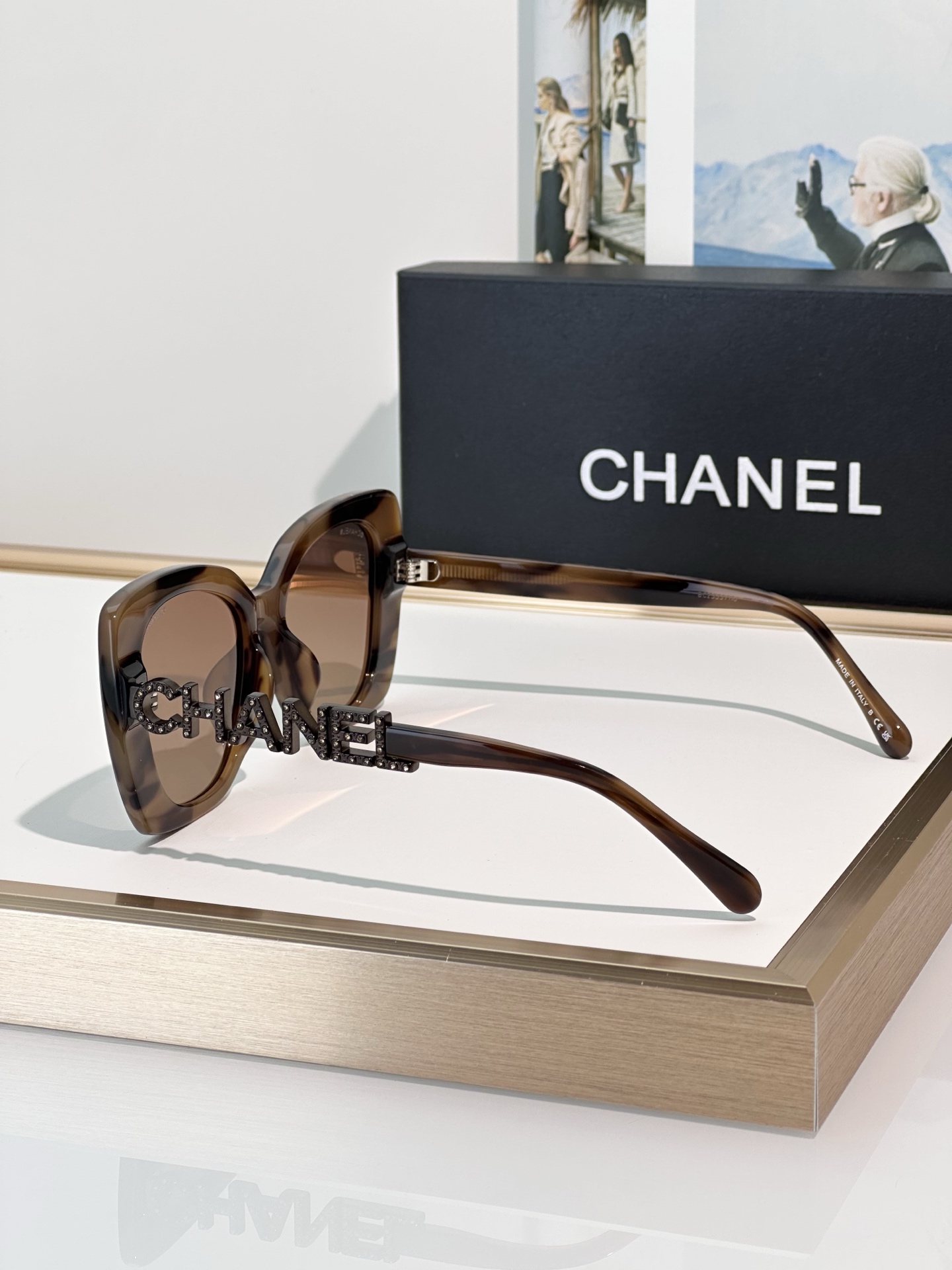 Chanel Sunglasses 5422-B-A