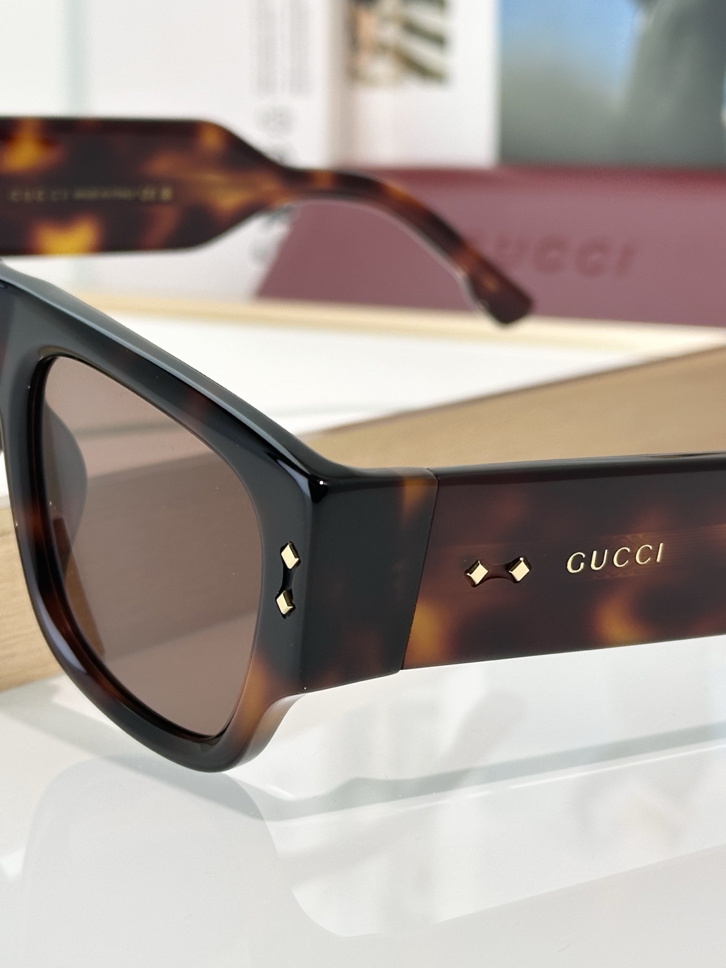 Designer Sunglasses GG1261S