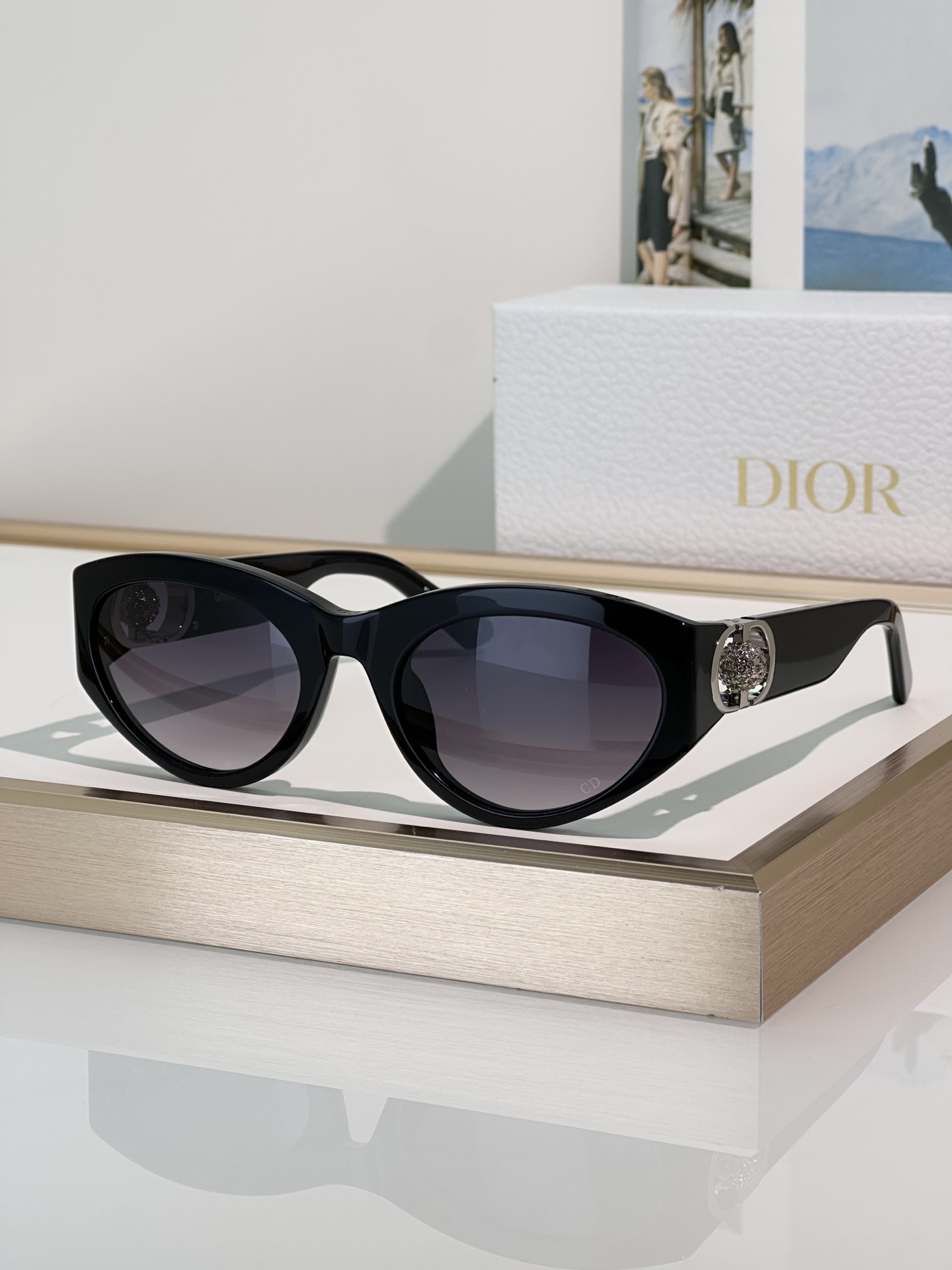 Dior Sunglasses 30Montaigne