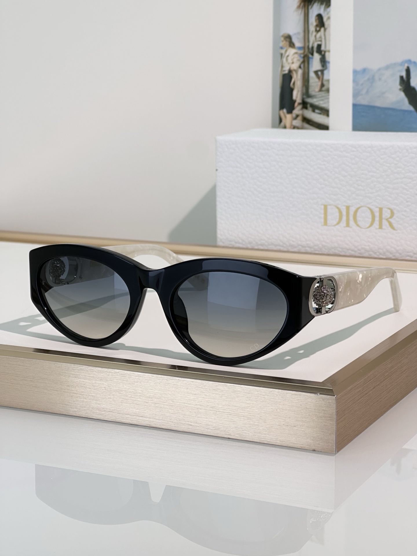 Dior Sunglasses 30Montaigne