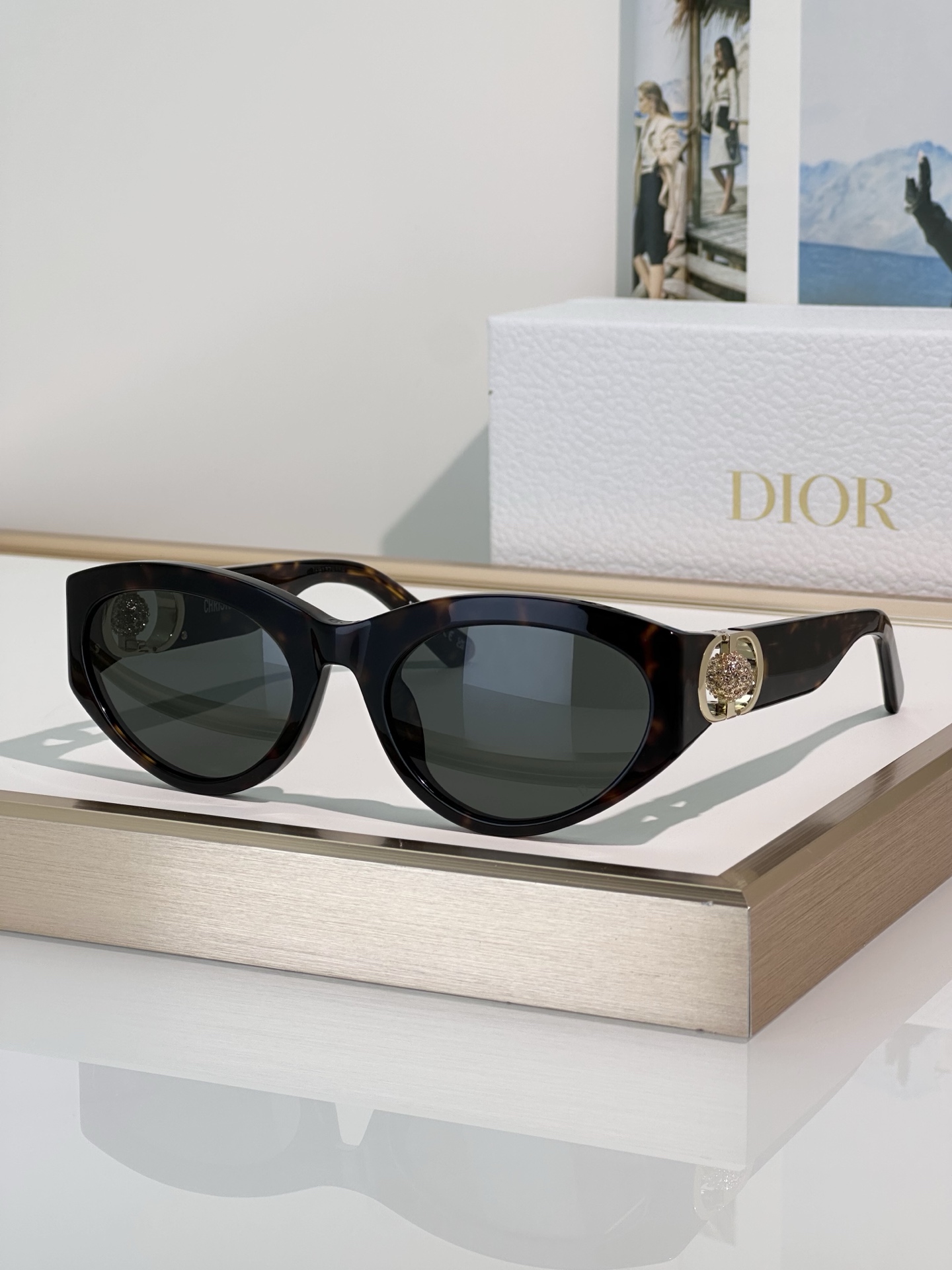 Dior Sunglasses 30Montaigne