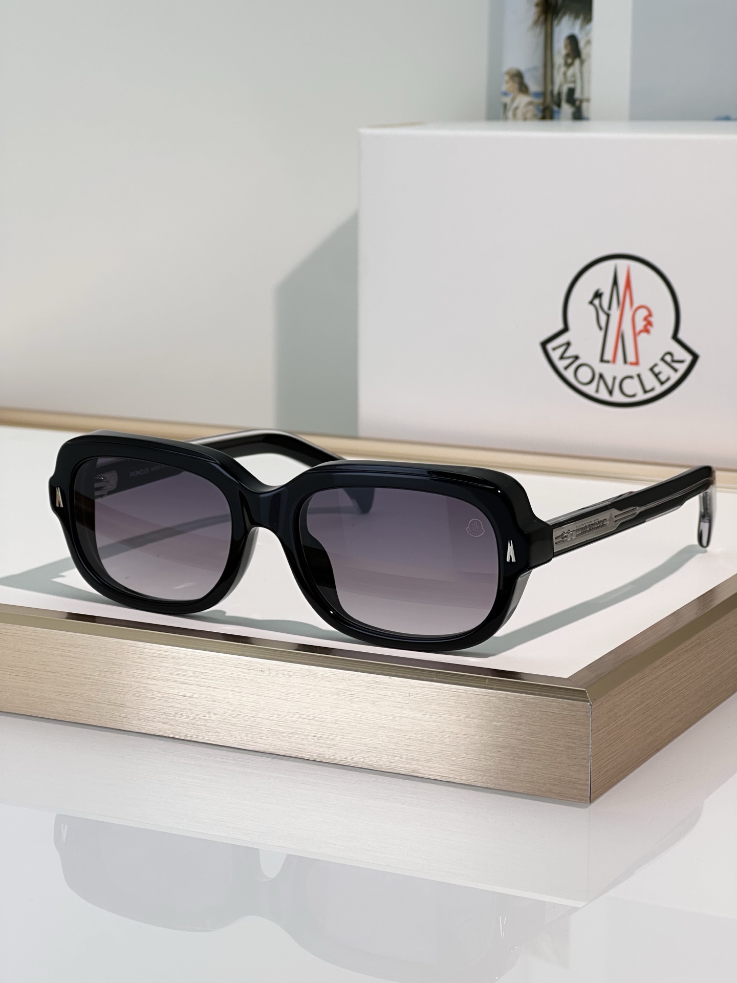 Designer Sunglasses ME6008