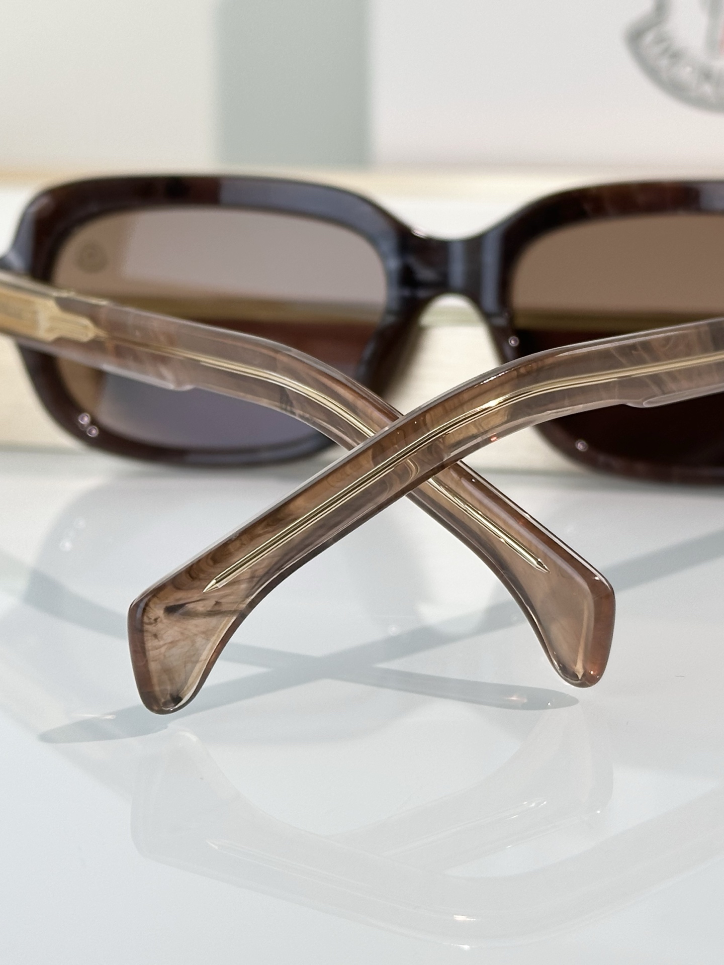 Designer Sunglasses ME6008