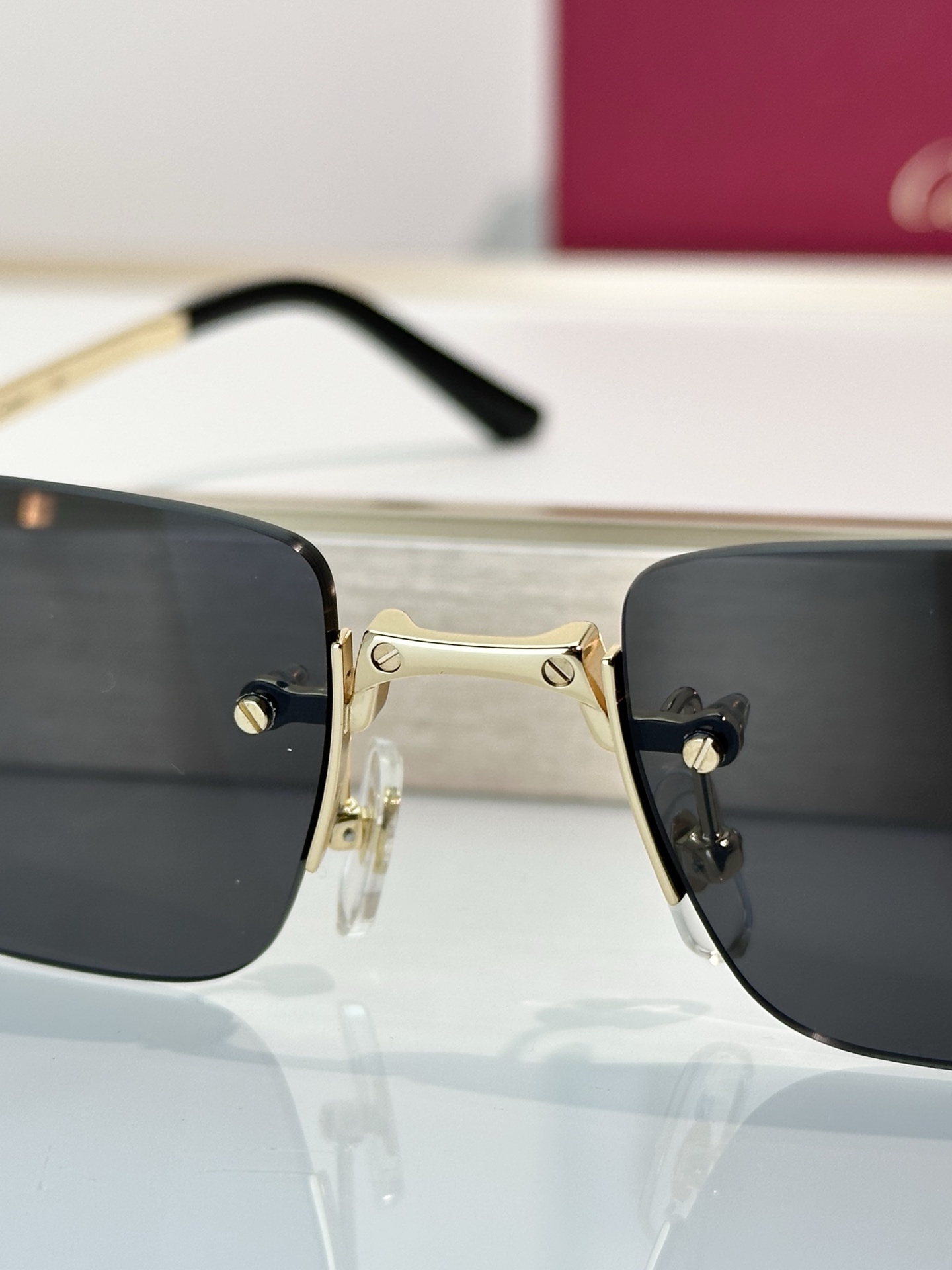 Designer Sunglasses CT0460S