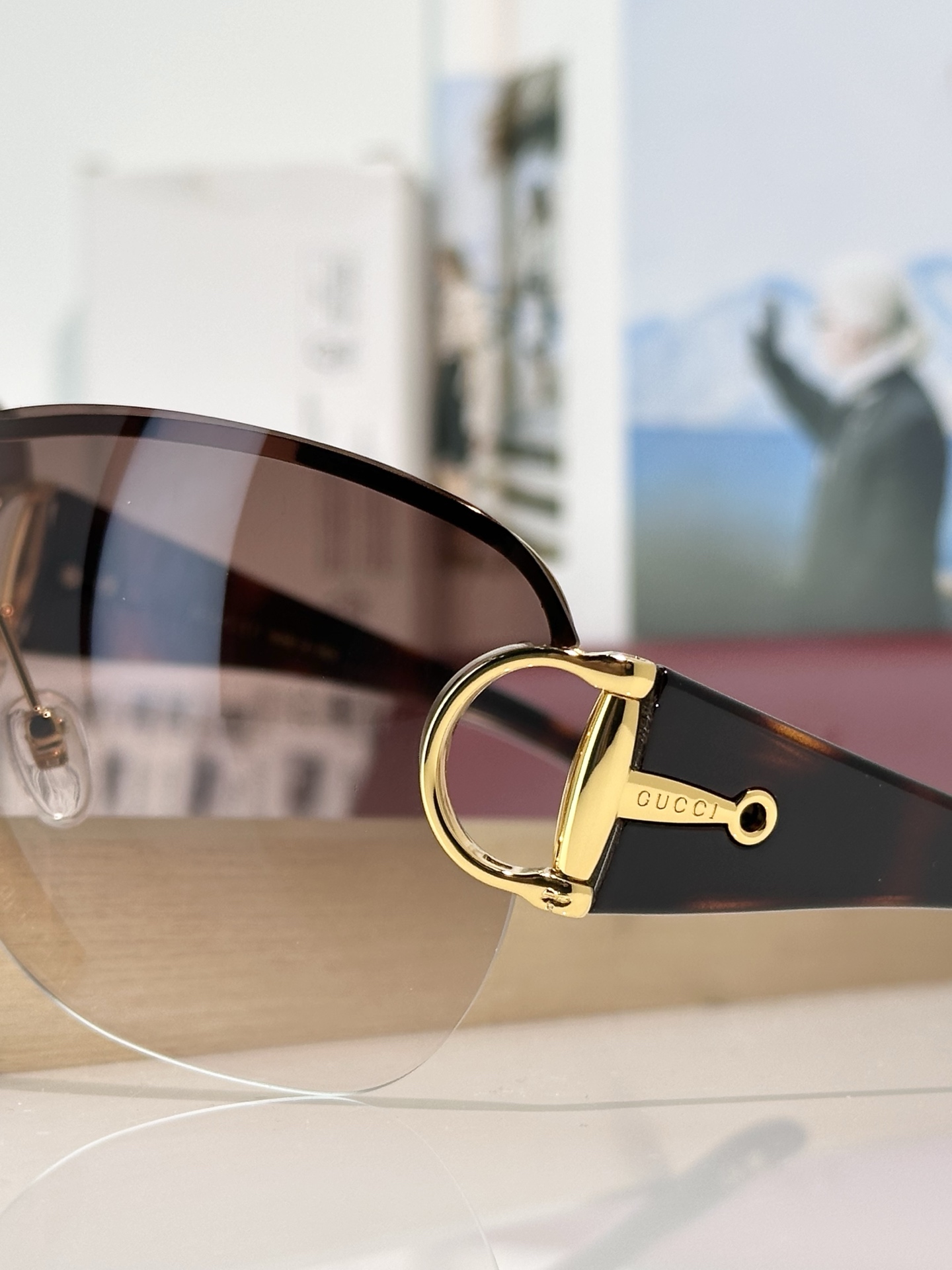 Gucci Sunglasses GG2174S