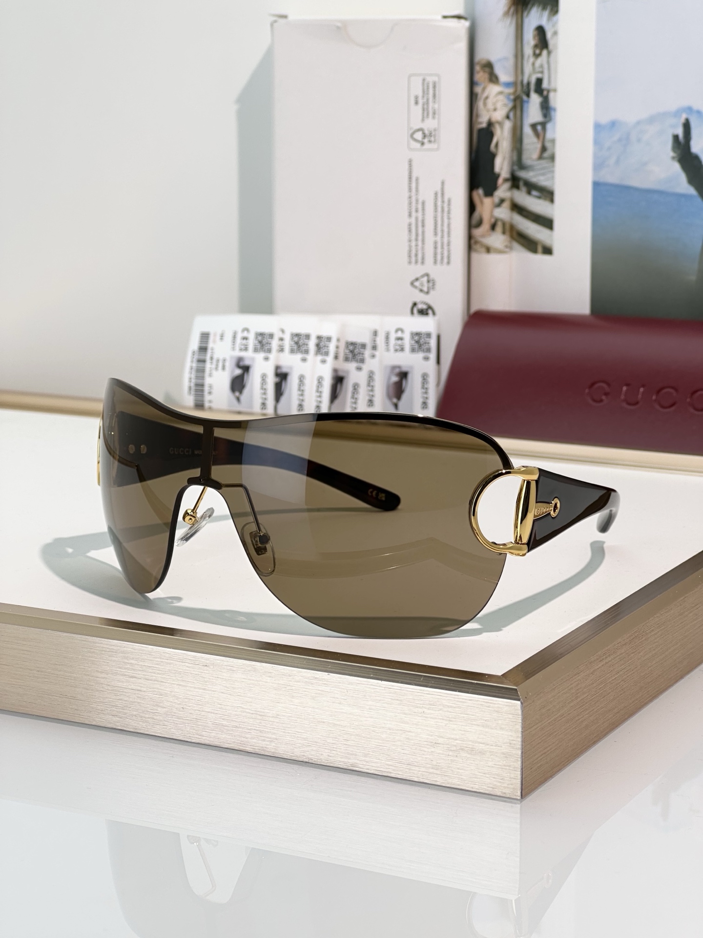 Gucci Sunglasses GG2174S