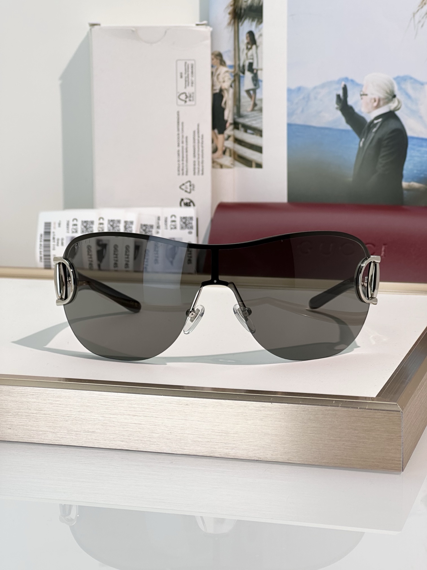 Gucci Sunglasses GG2174S