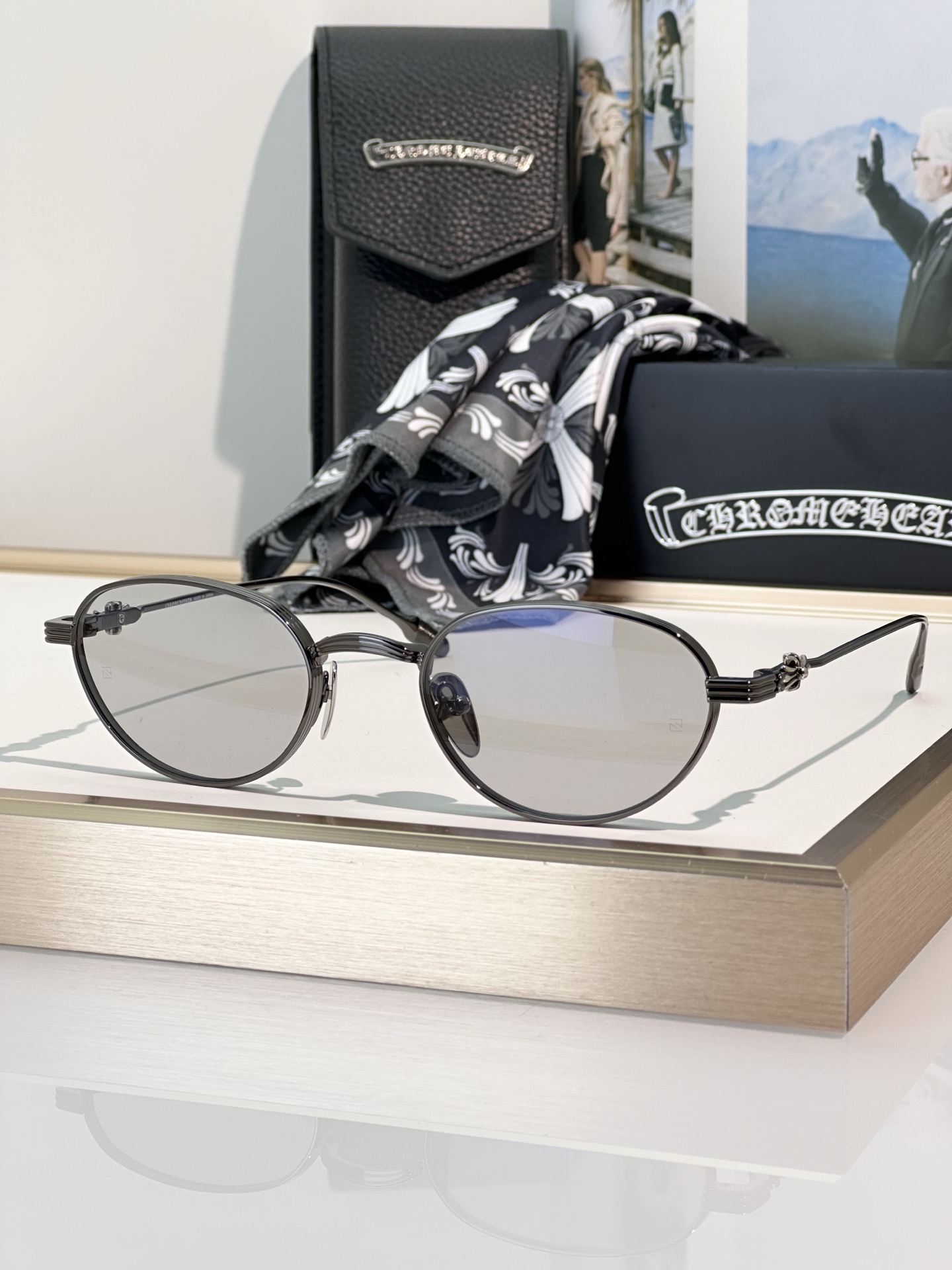 Designer Sunglasses CLITORIAL