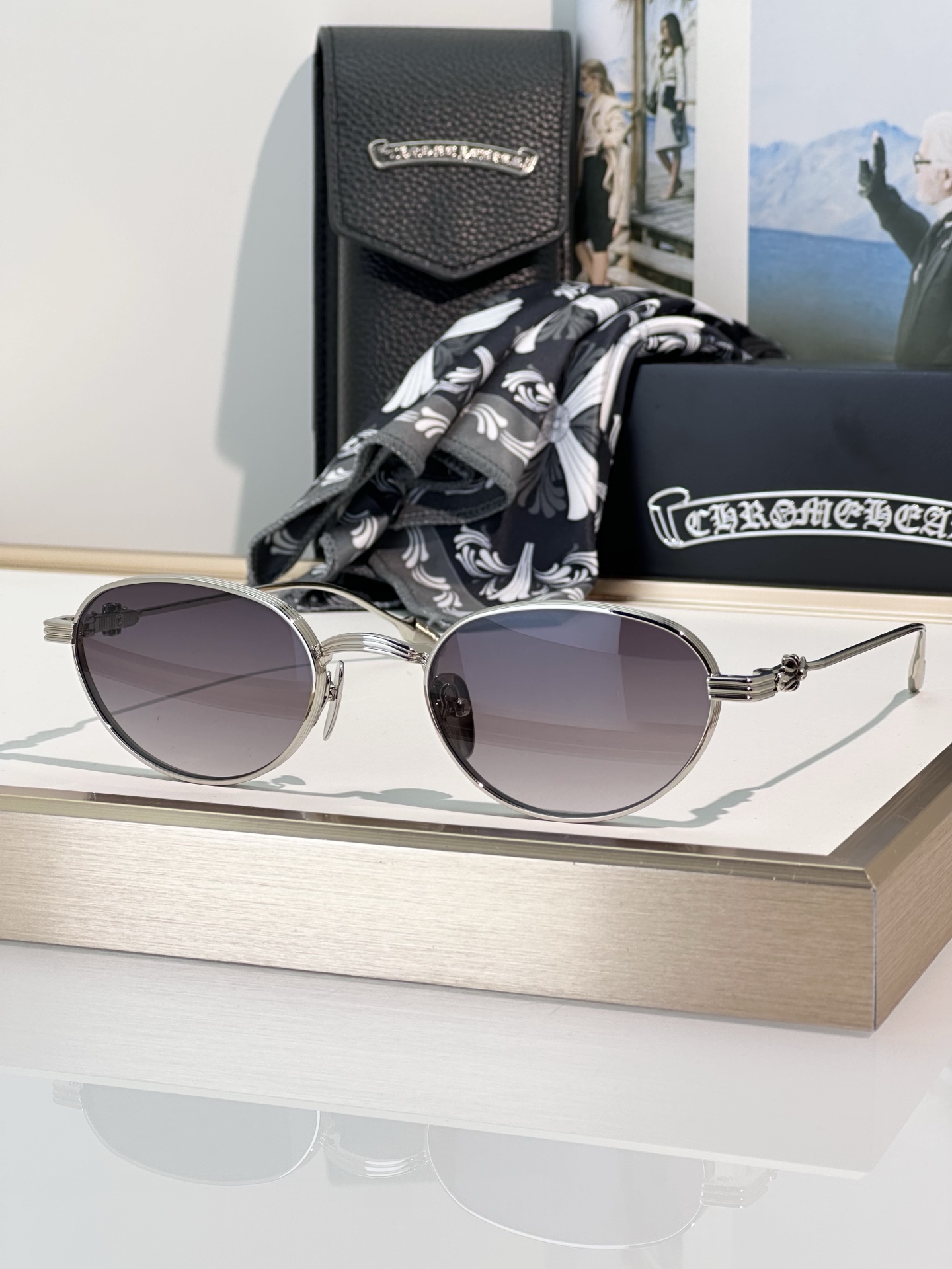 Designer Sunglasses CLITORIAL