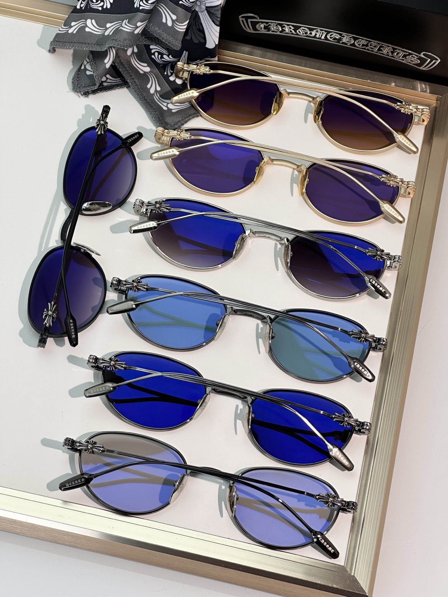 Designer Sunglasses CLITORIAL