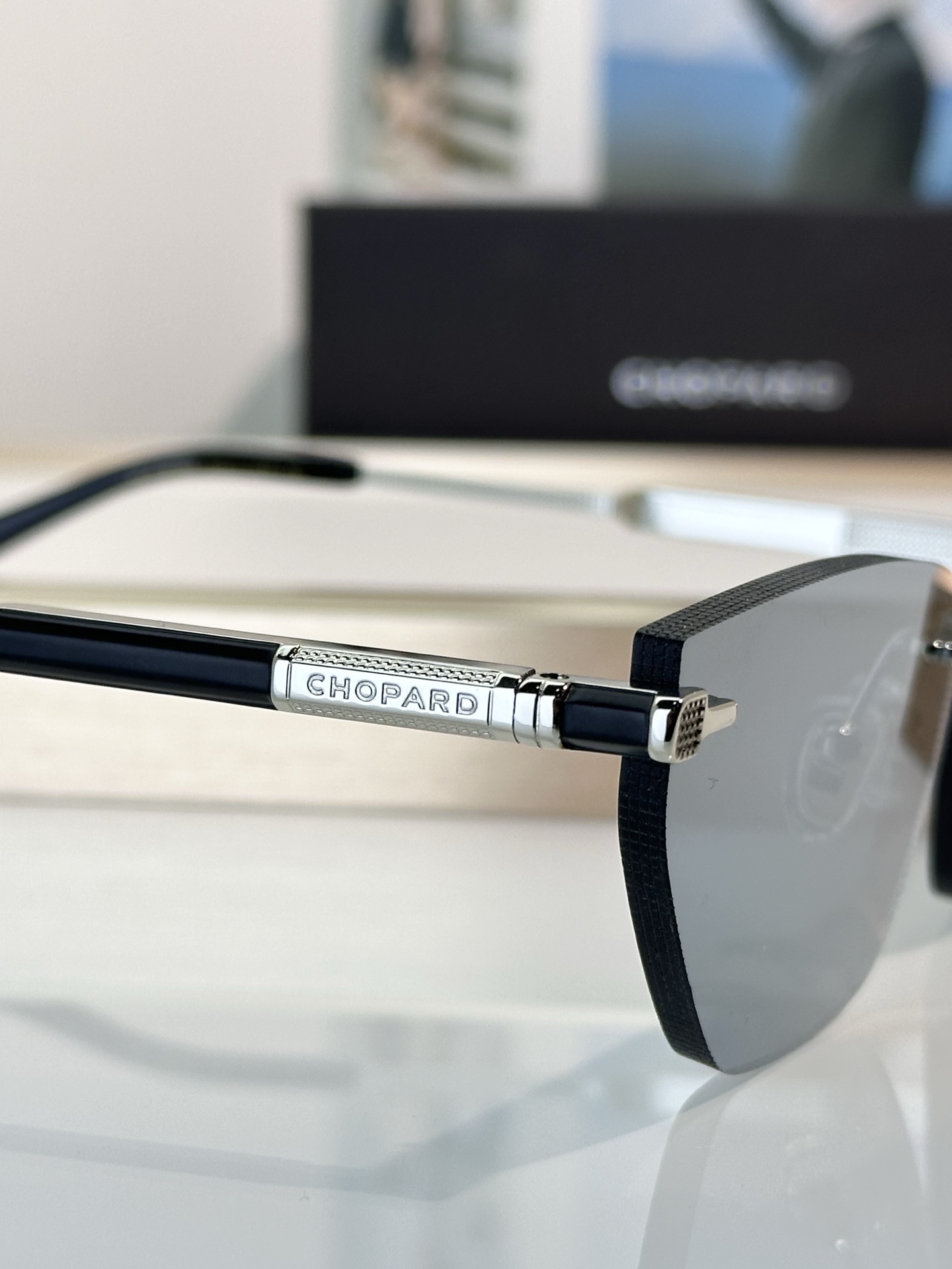 Designer Sunglasses SCHG51