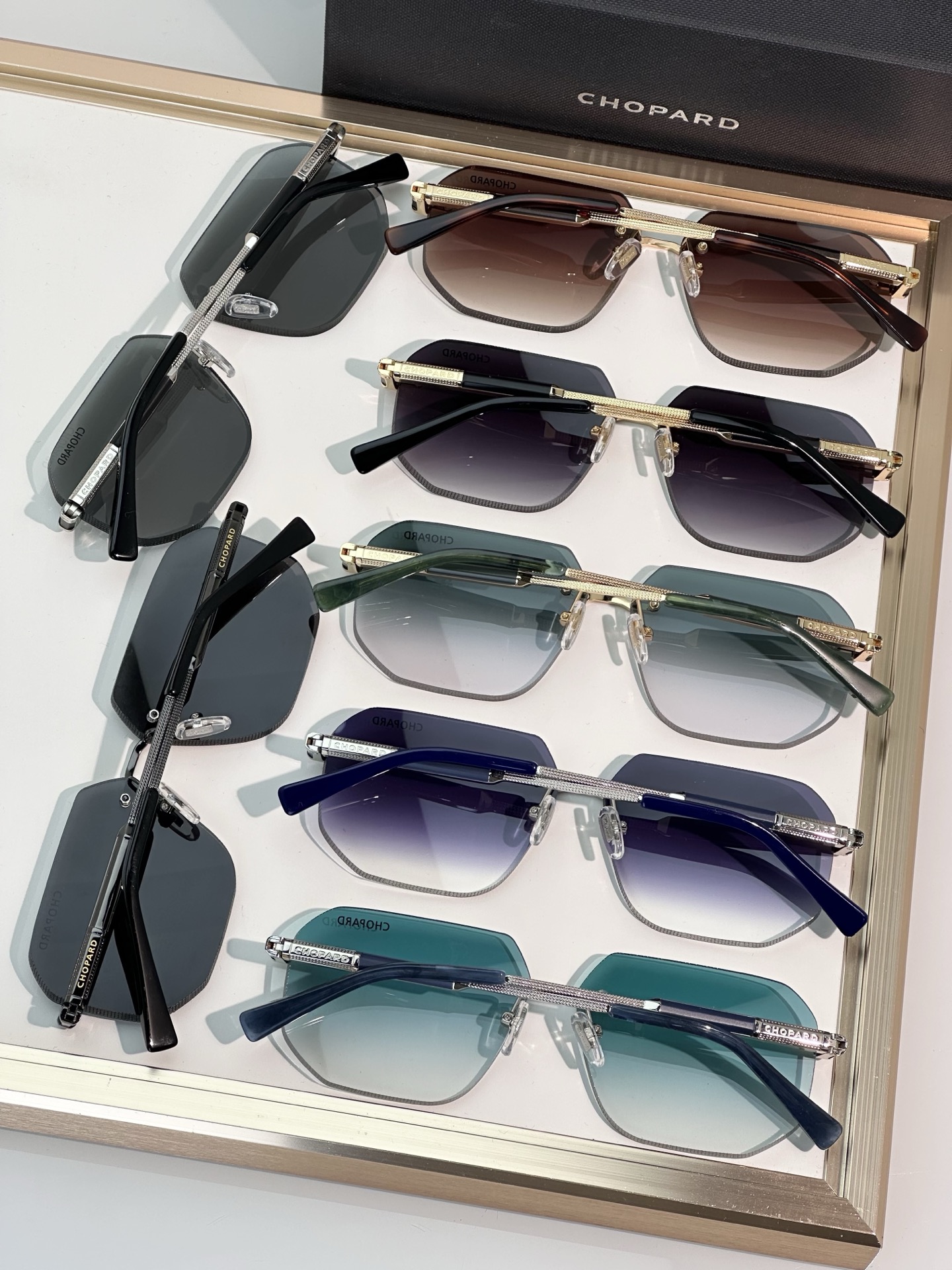 Designer Sunglasses SCHG80