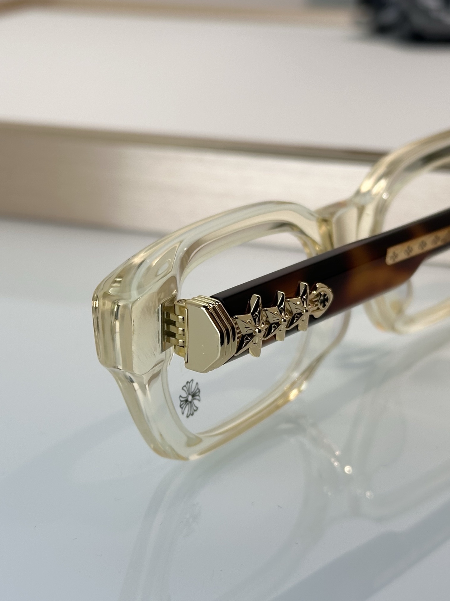 Designer Sunglasses ASSTRAORDINAIRE-A