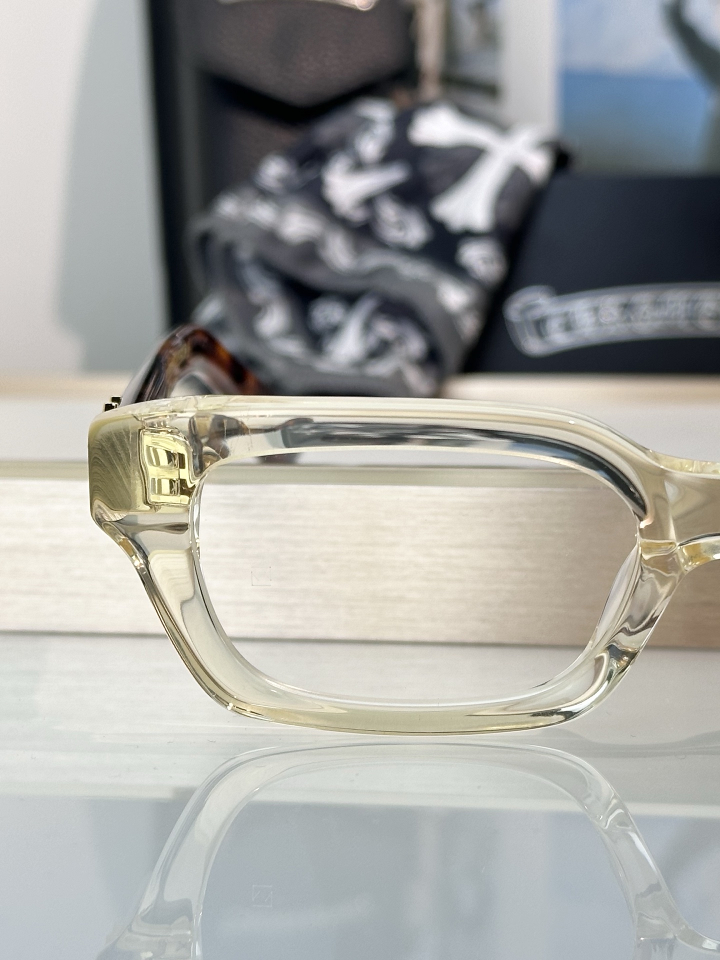 Designer Sunglasses ASSTRAORDINAIRE-A