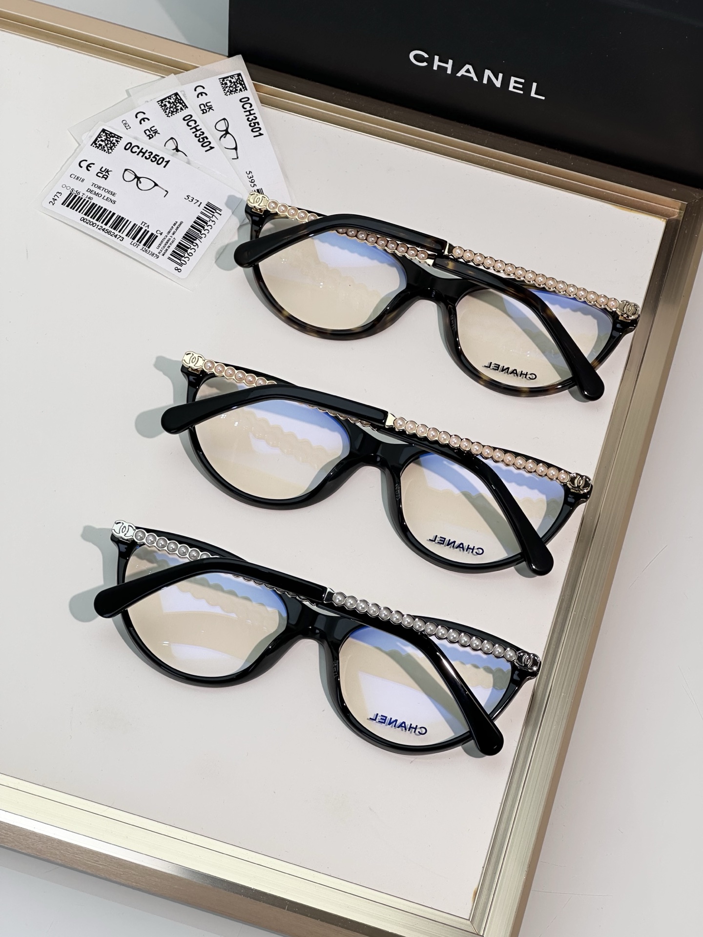 Chanel Sunglasses 3501