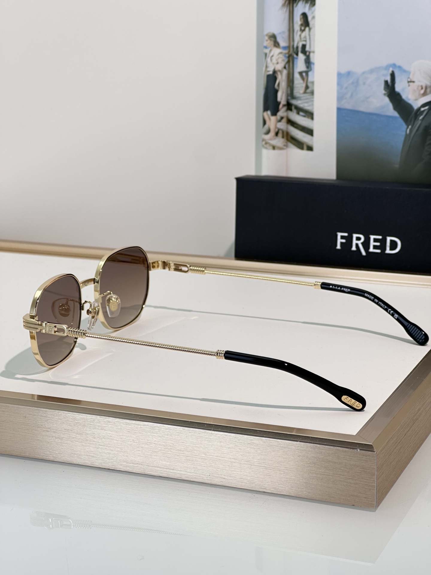Designer Sunglasses FG40098U