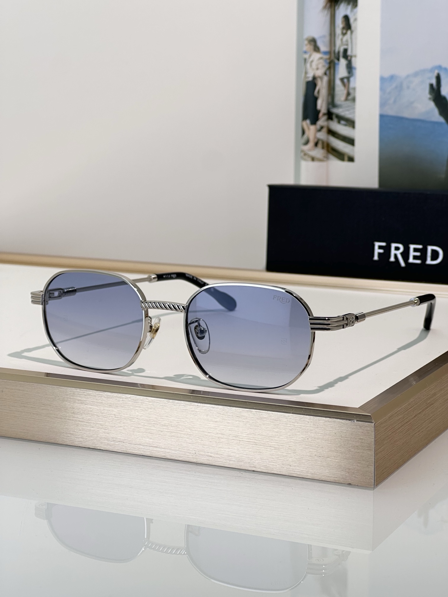 Designer Sunglasses FG40098U