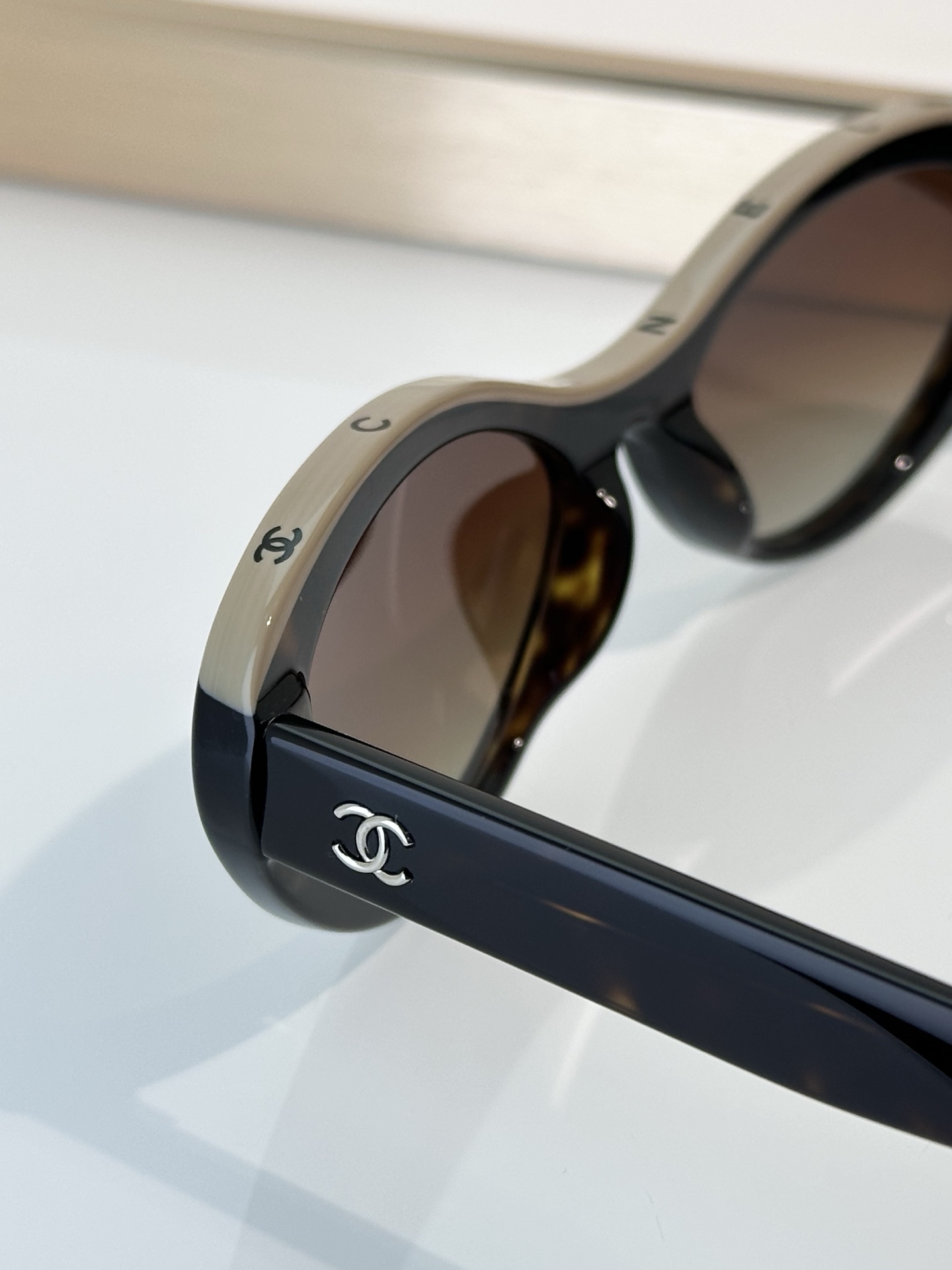 Chanel Sunglasses CH5416