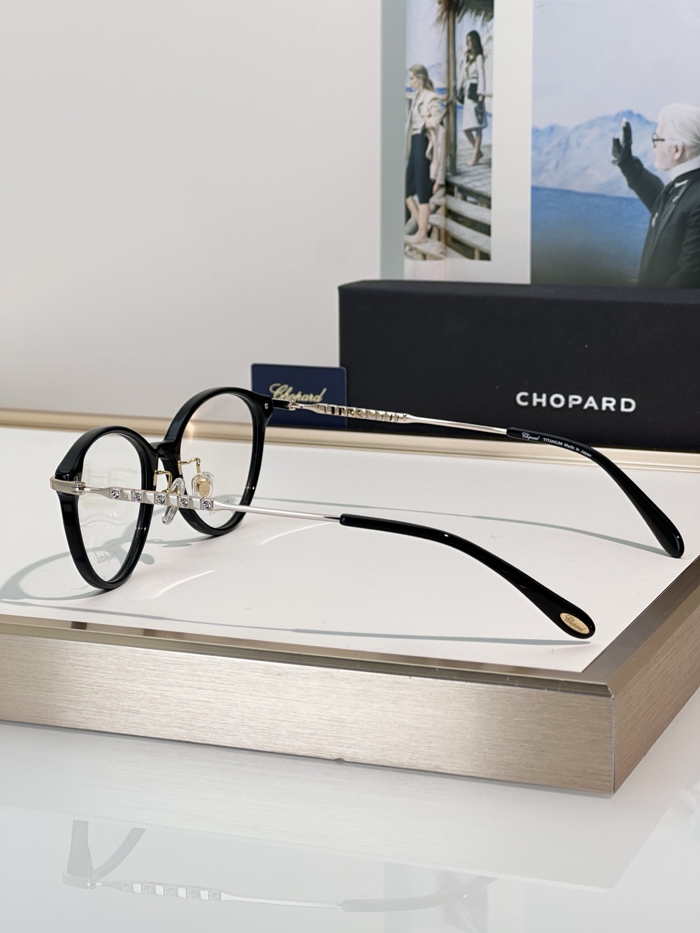 Designer Sunglasses VCH396J