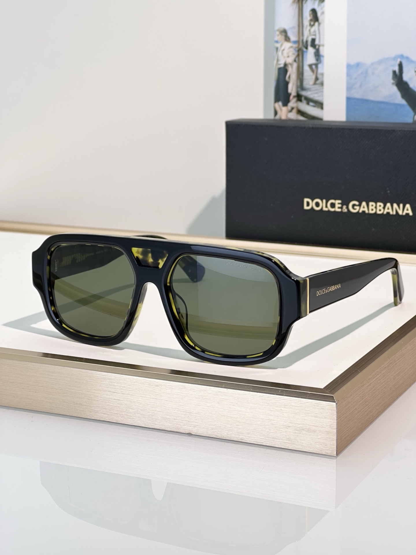 Designer Sunglasses DG4516