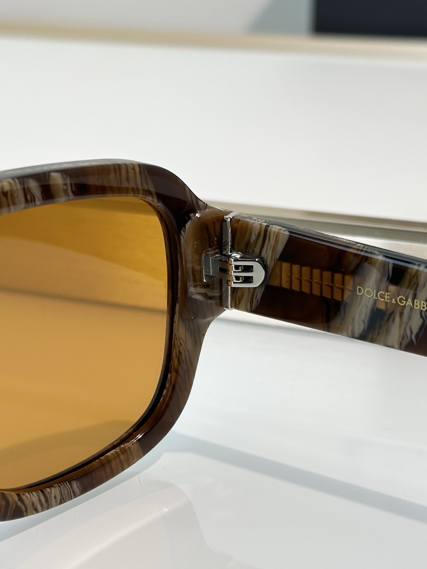 Designer Sunglasses DG4516