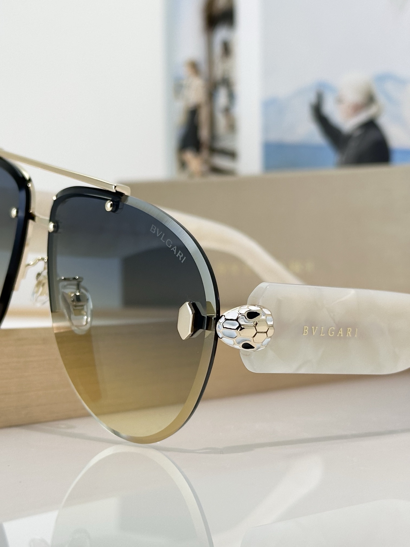 Bvlgari Sunglasses BV40091U