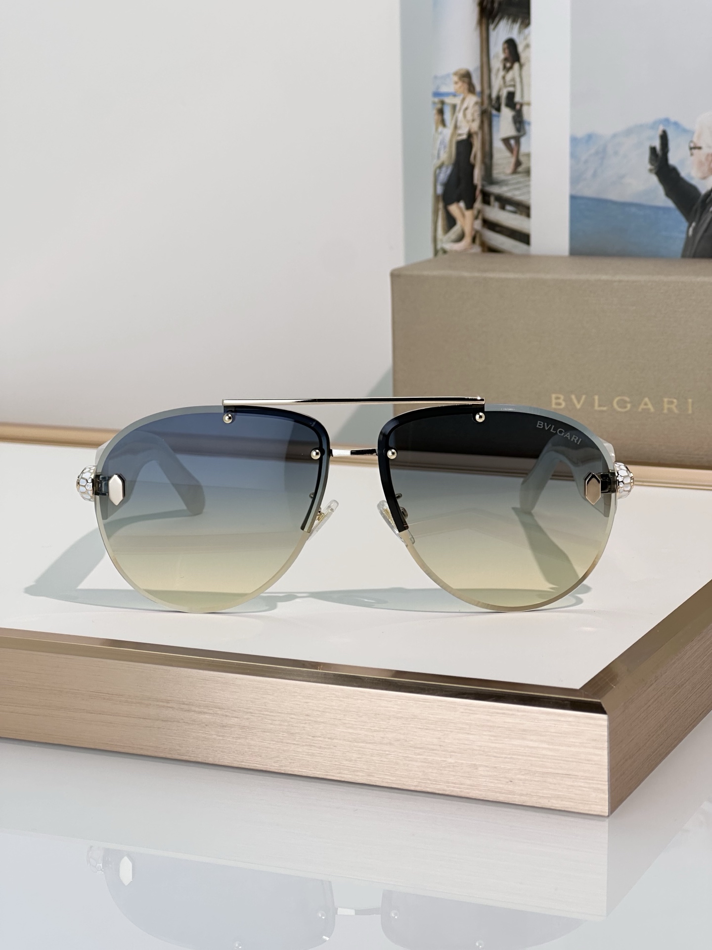 Bvlgari Sunglasses BV40091U