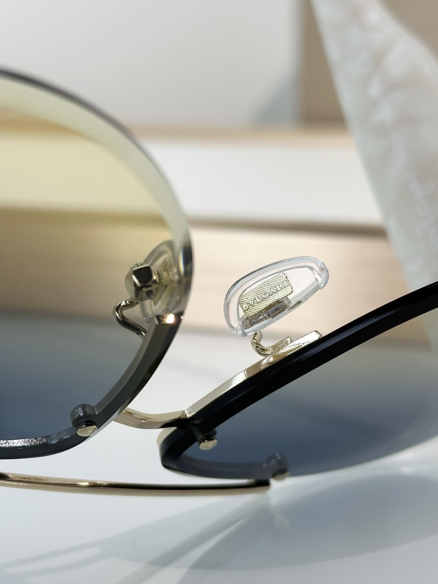 Bvlgari Sunglasses BV40091U