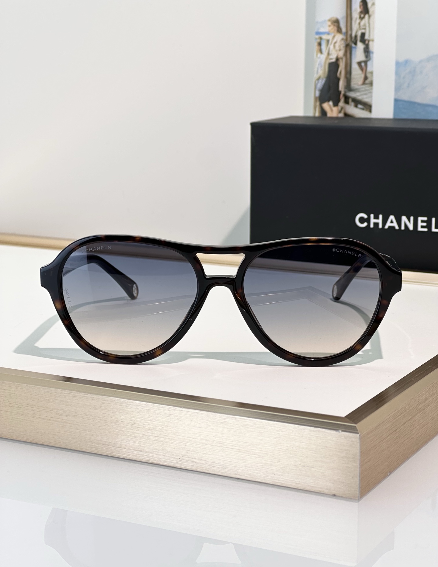 Chanel Sunglasses CH5552U