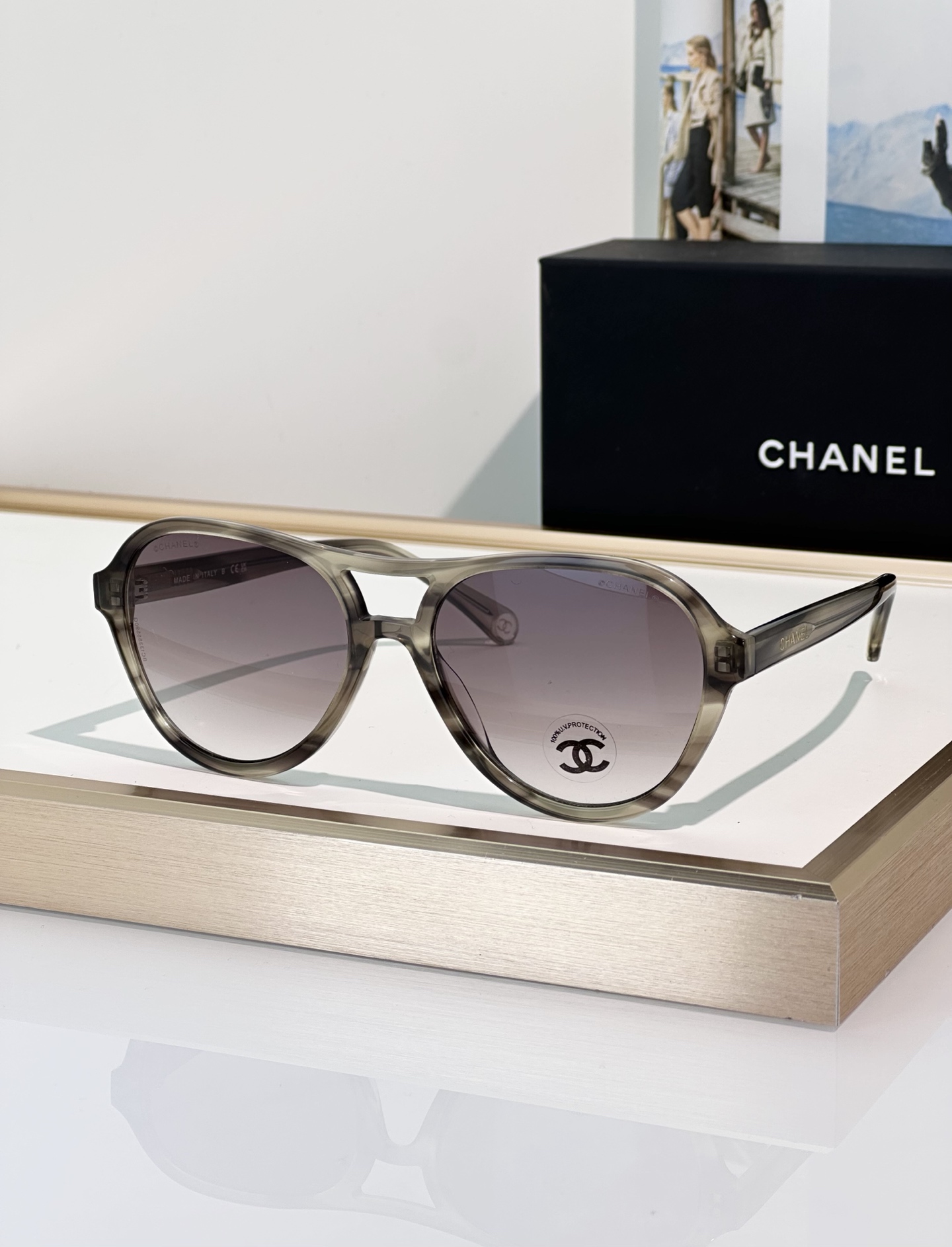 Chanel Sunglasses CH5552U