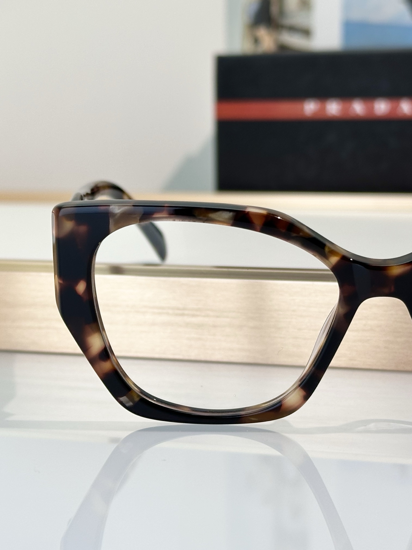 Designer Sunglasses VPR