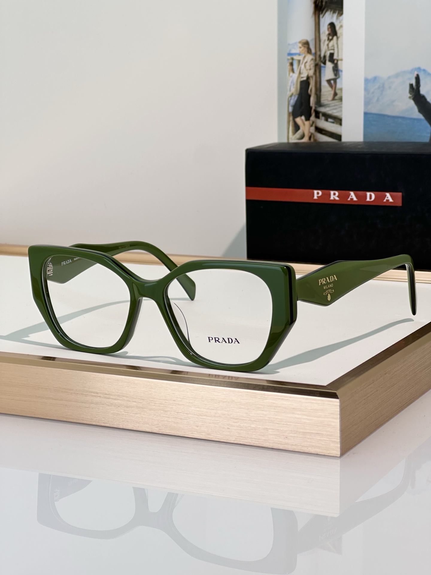 Designer Sunglasses VPR