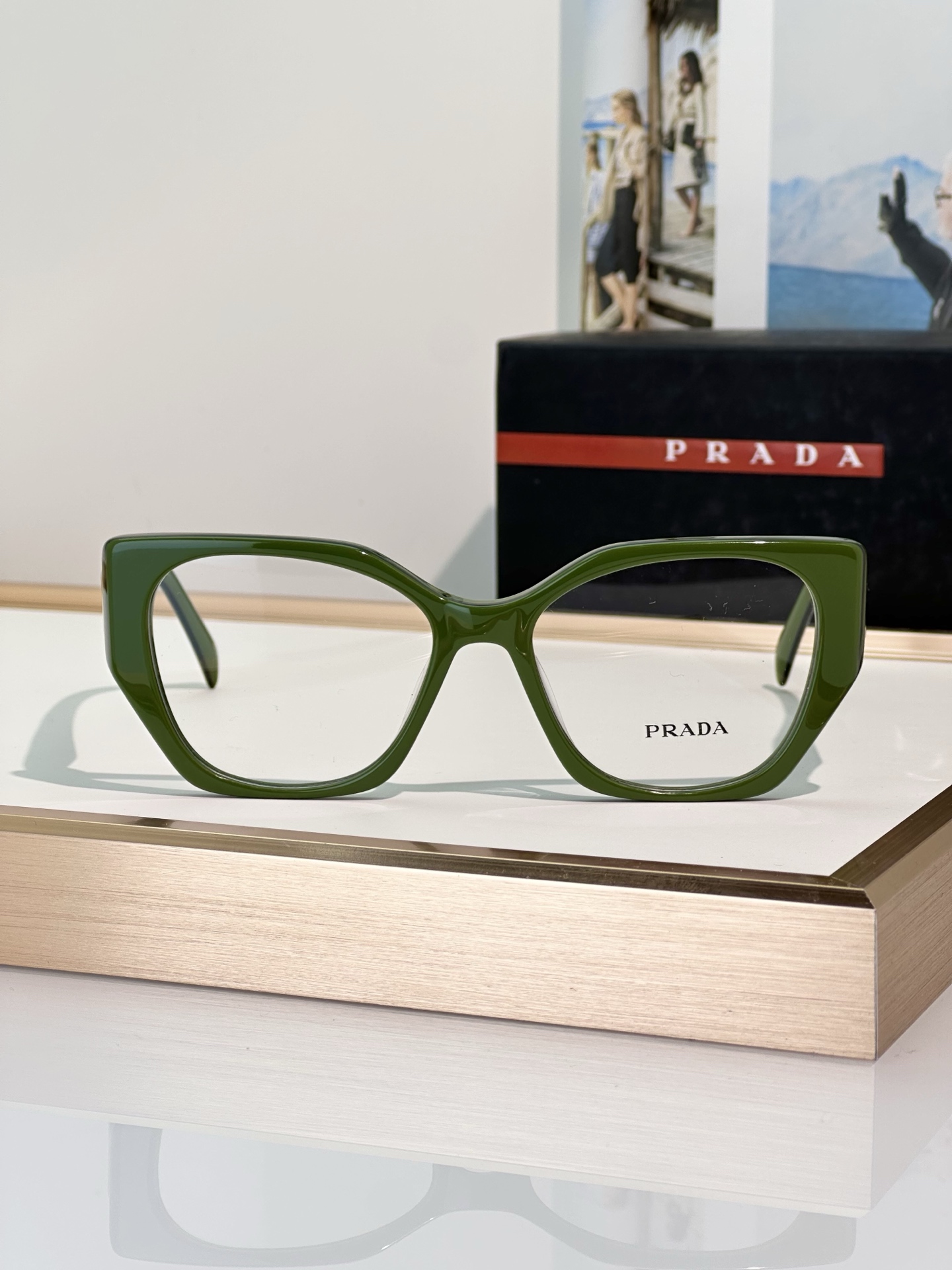 Designer Sunglasses VPR
