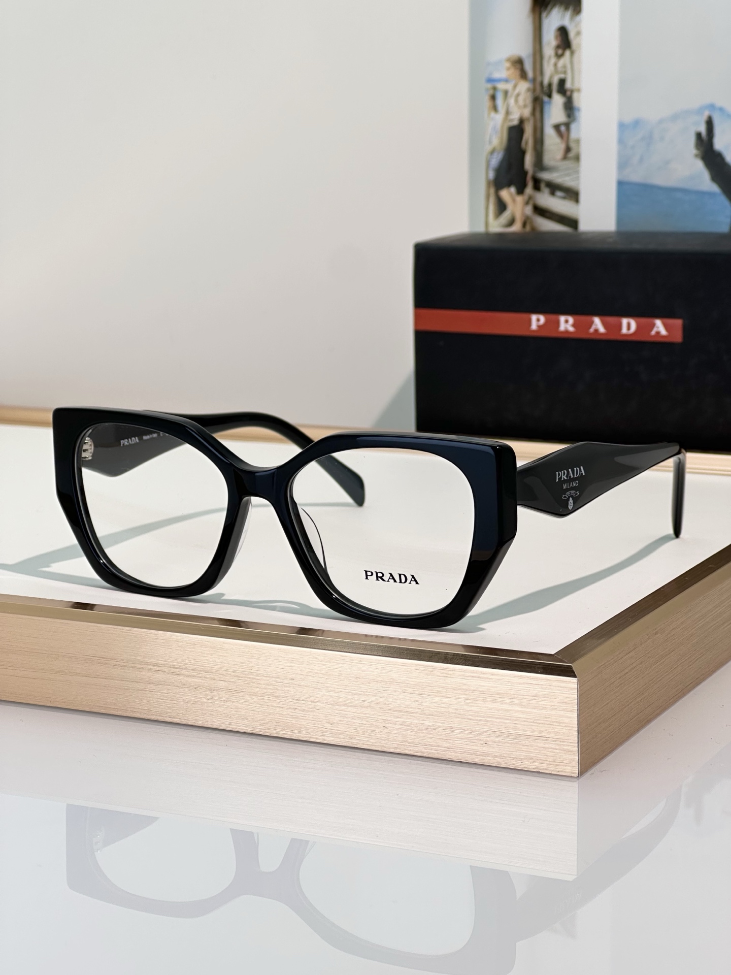 Designer Sunglasses VPR