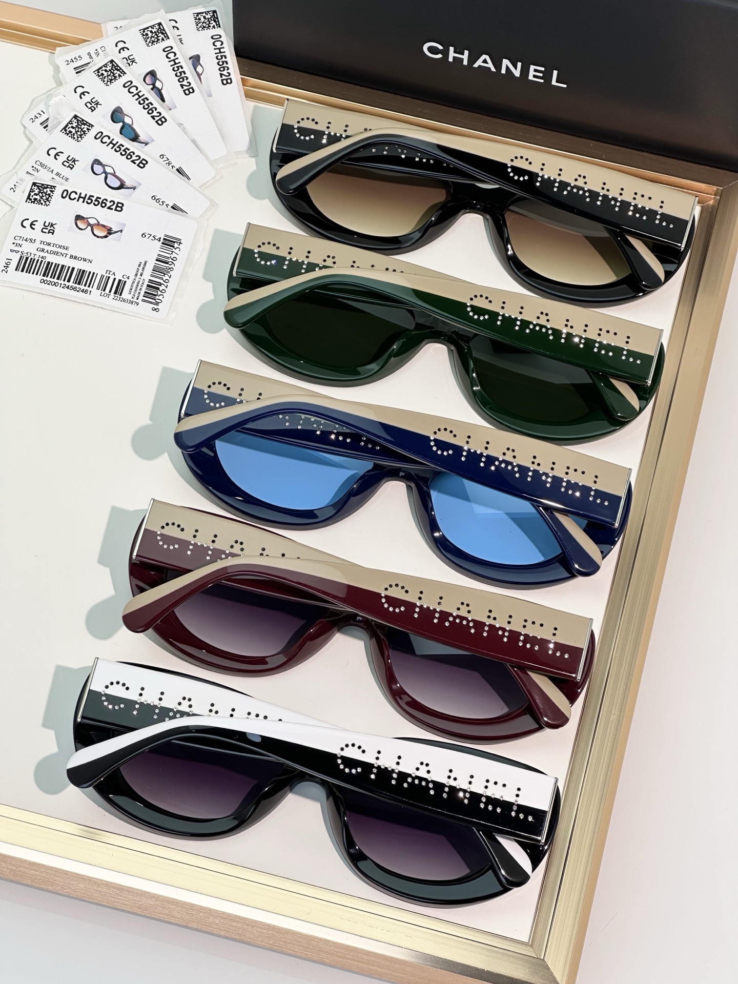 Chanel Sunglasses 5562B